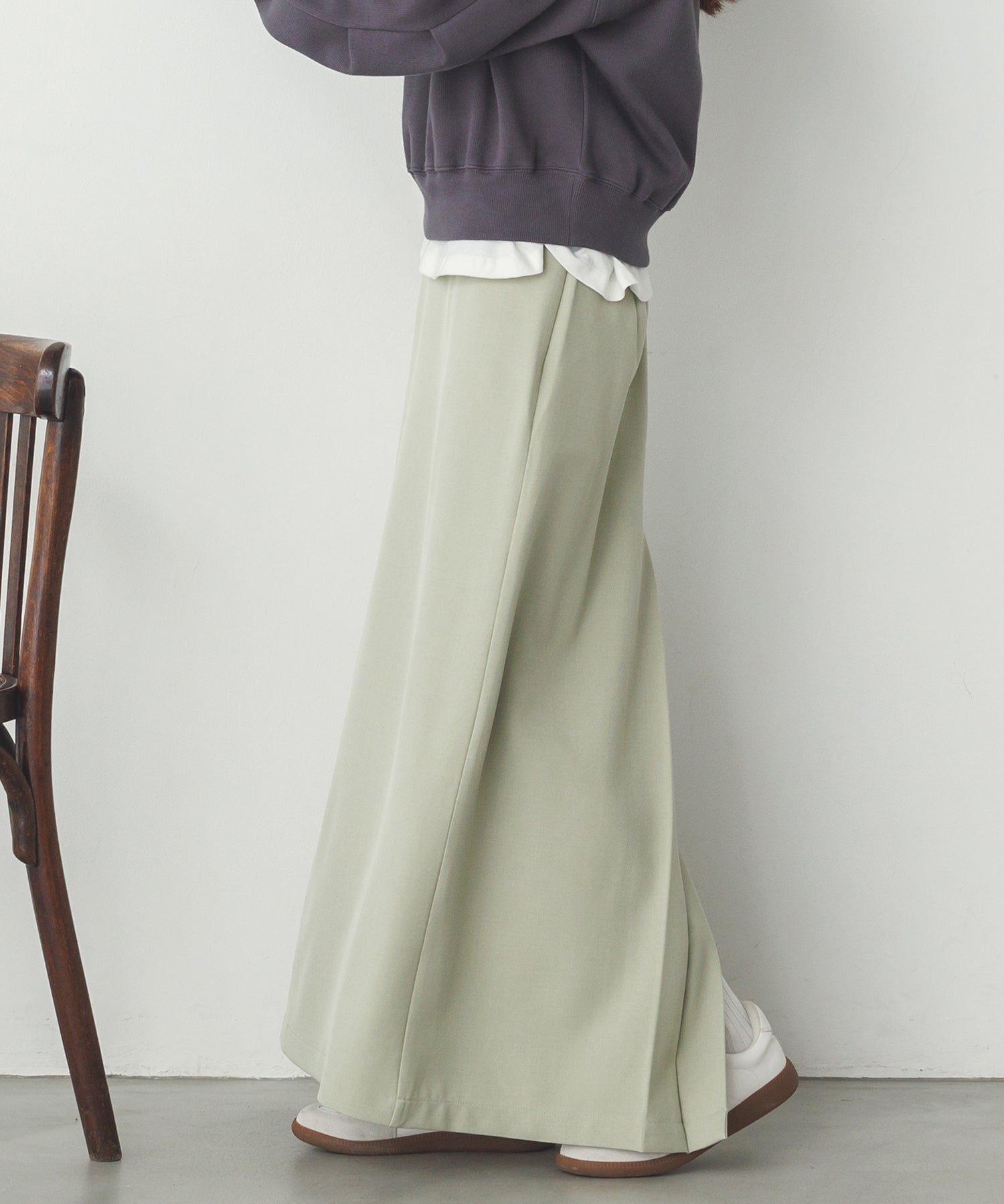 ストレッチポリツイル ナロースカート