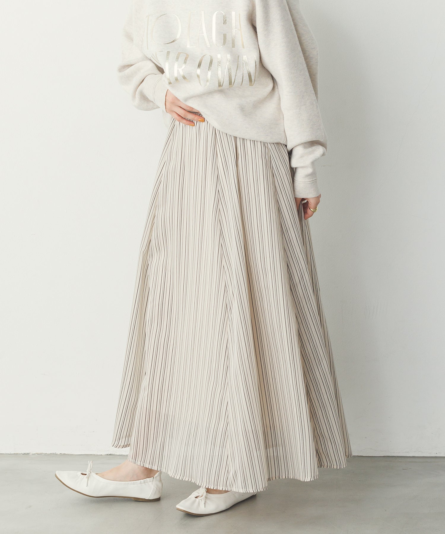 ドビーストライプ シアーフレアスカート