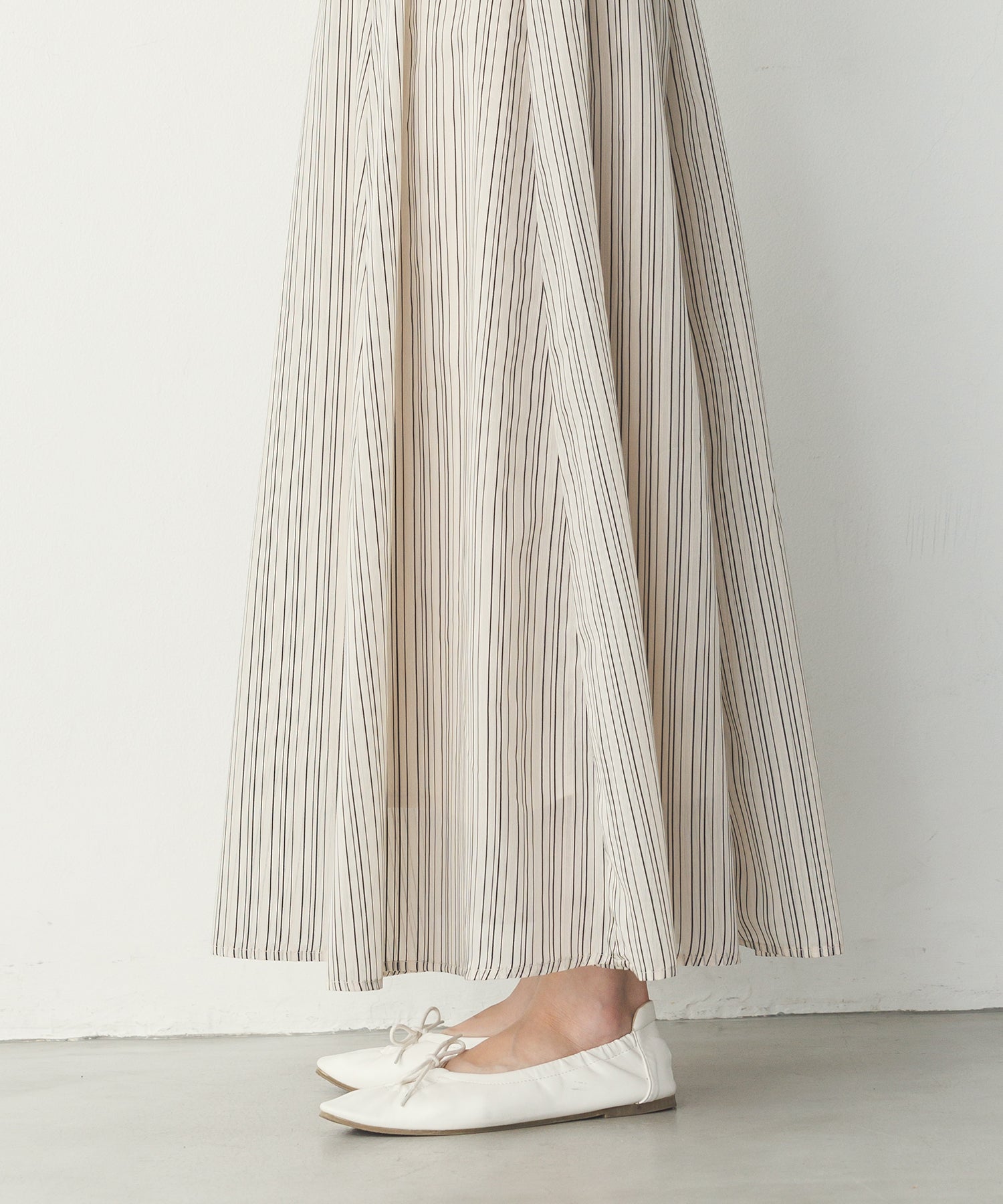 ドビーストライプ シアーフレアスカート