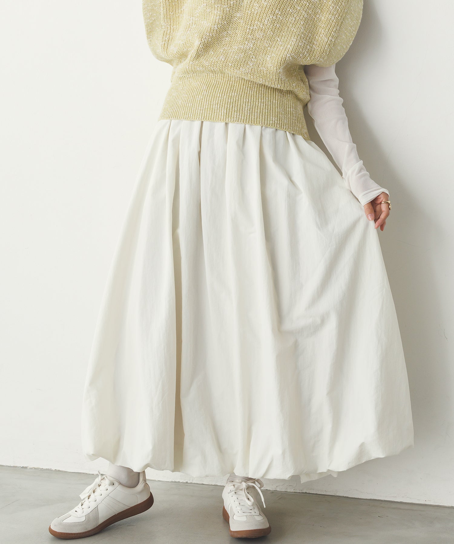 ナイロン バルーンスカート