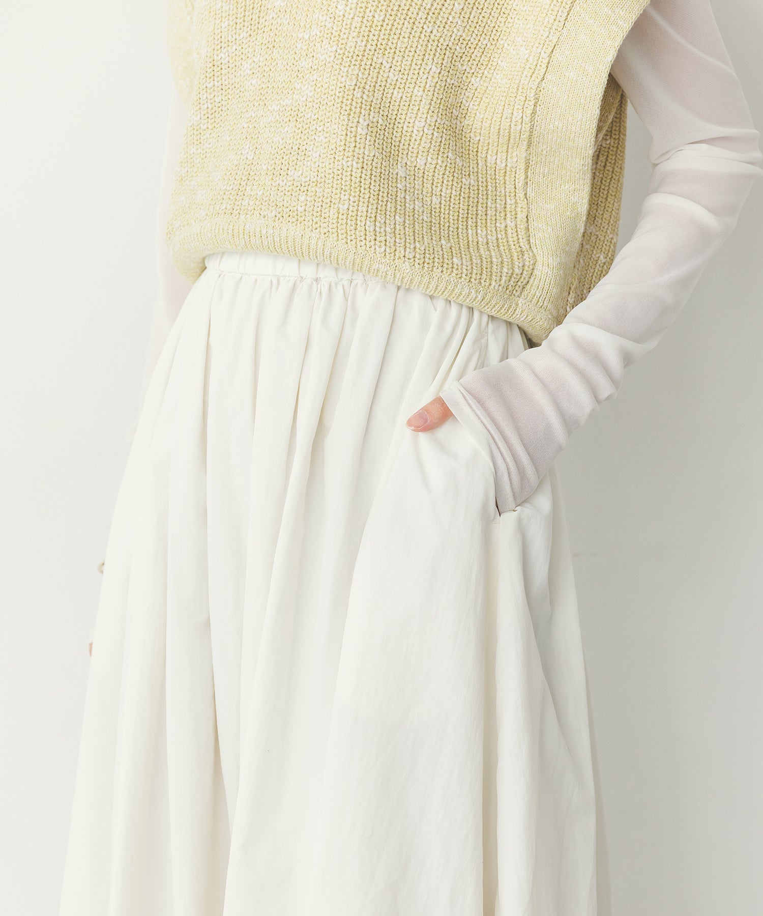 ナイロン バルーンスカート