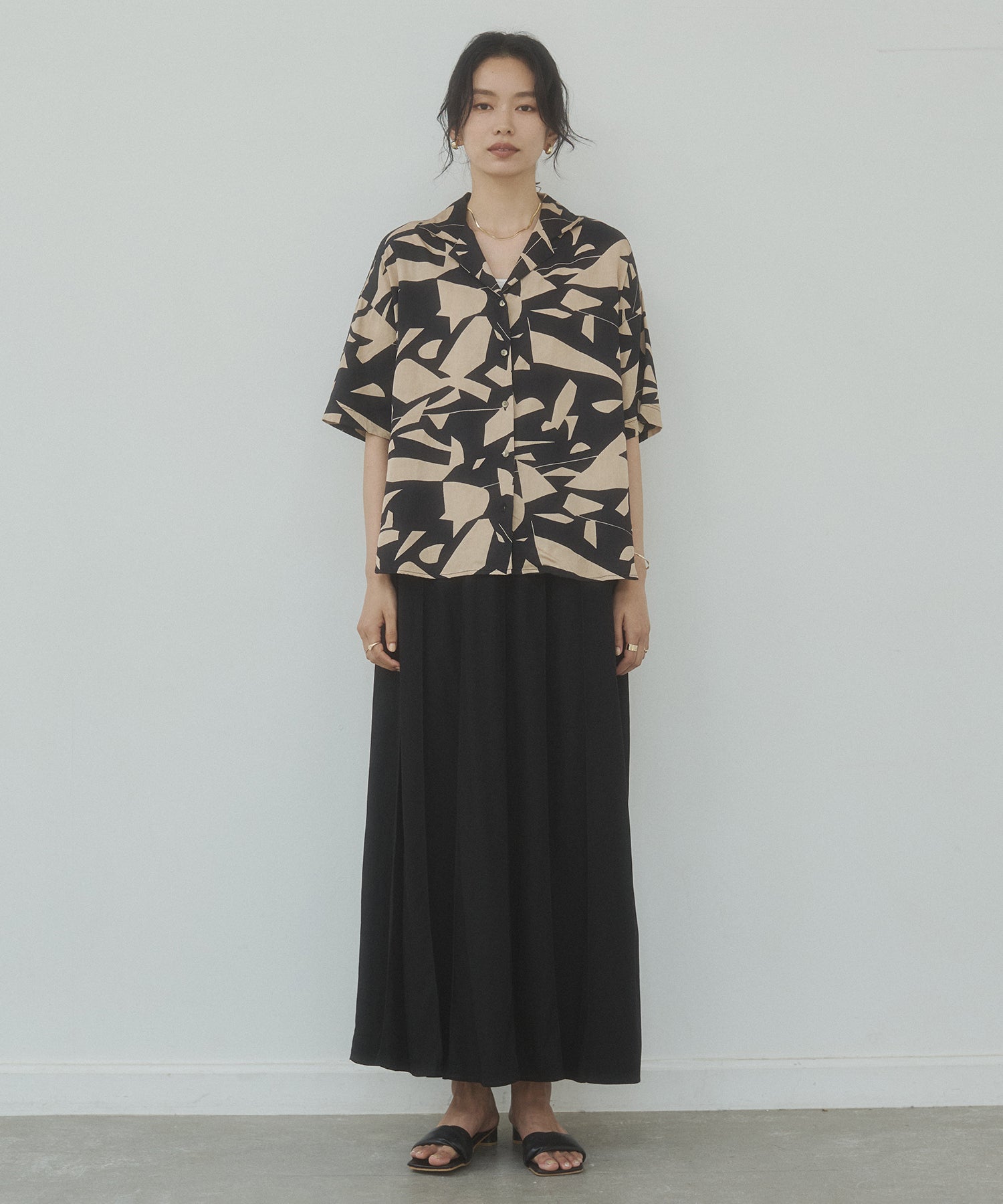 FLOWY PANEL SKIRT