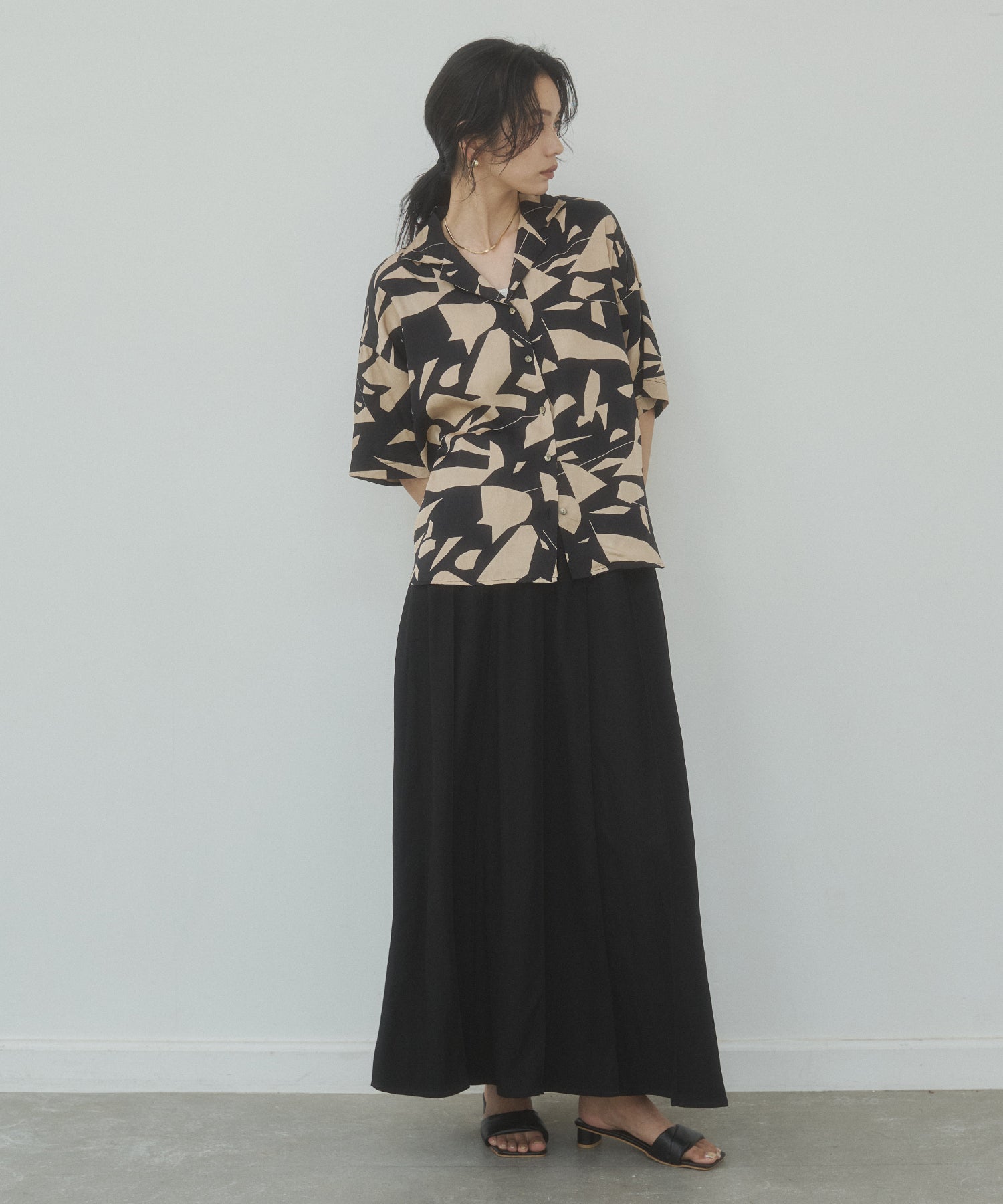 FLOWY PANEL SKIRT