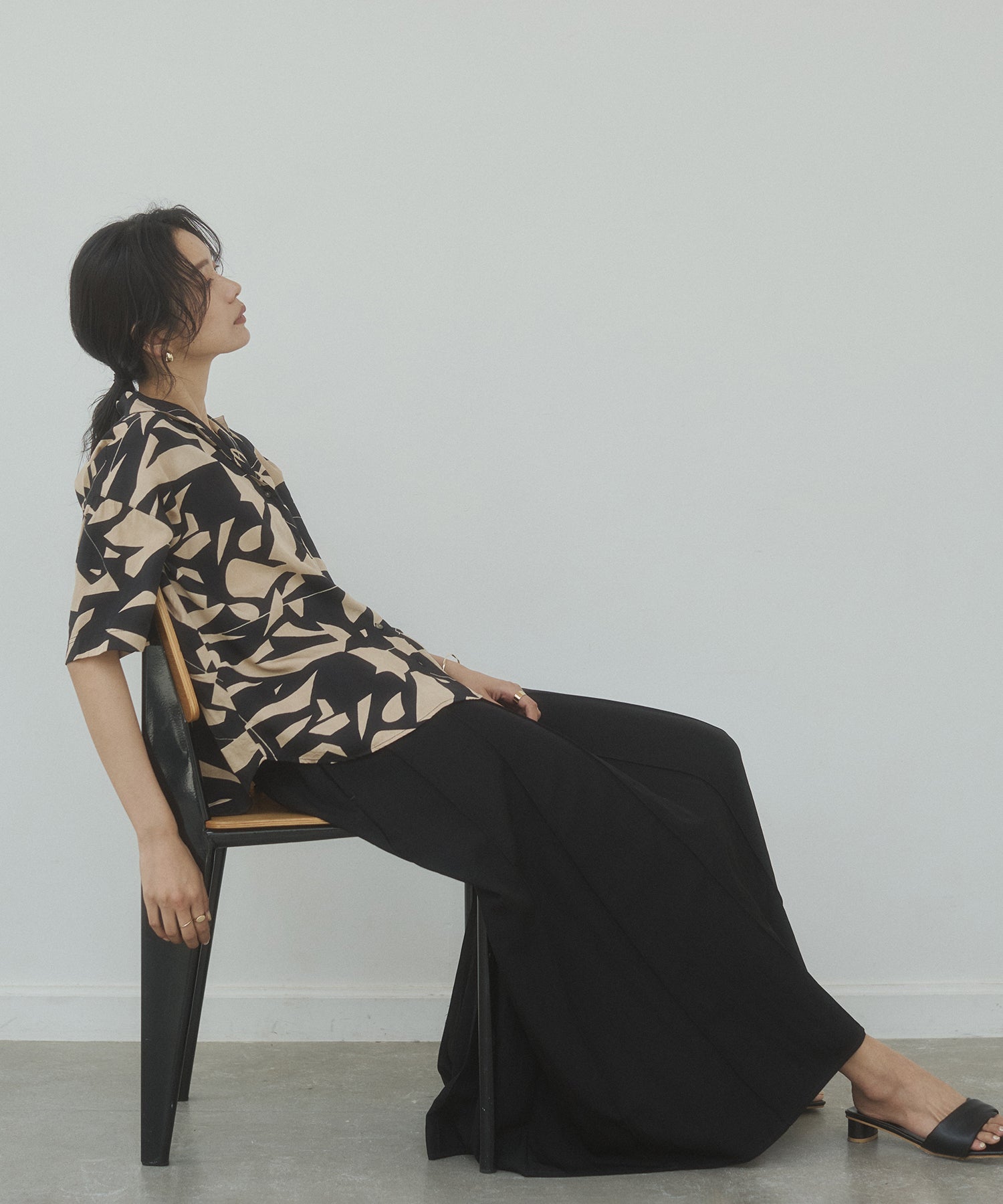 FLOWY PANEL SKIRT