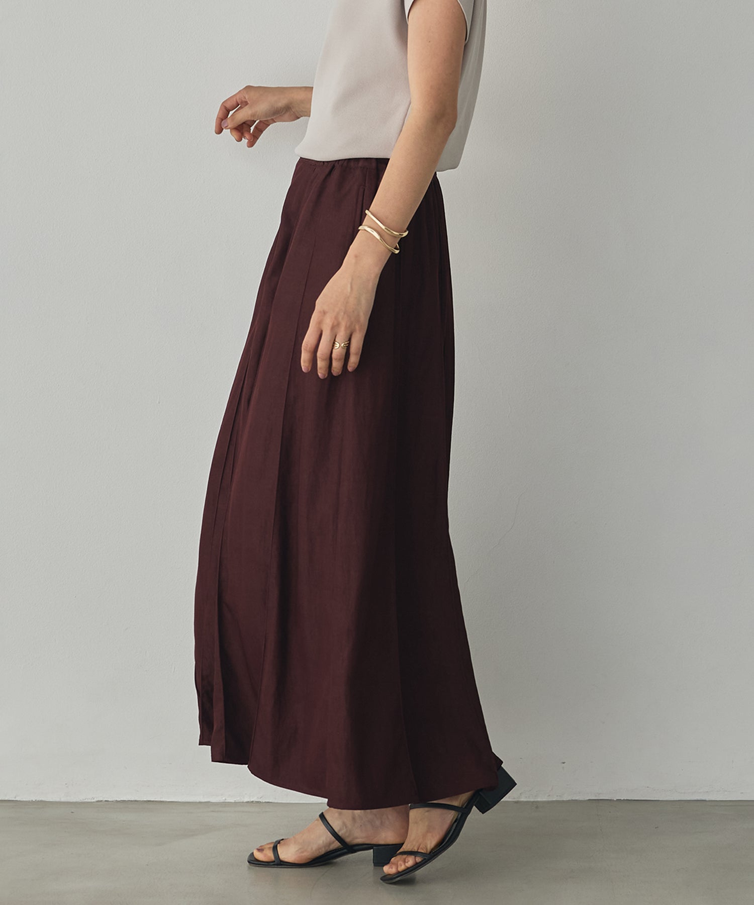 FLOWY PANEL SKIRT