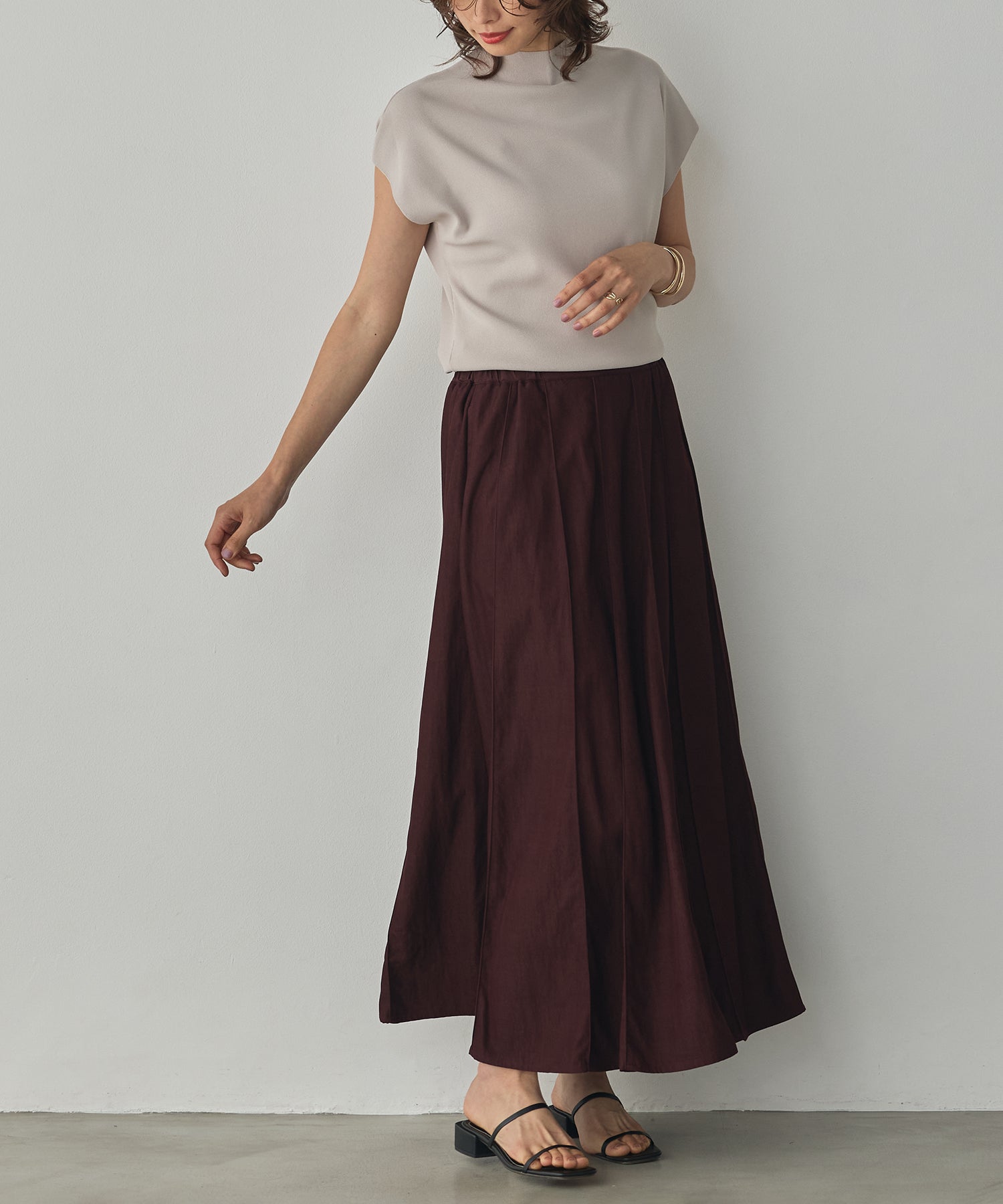 FLOWY PANEL SKIRT