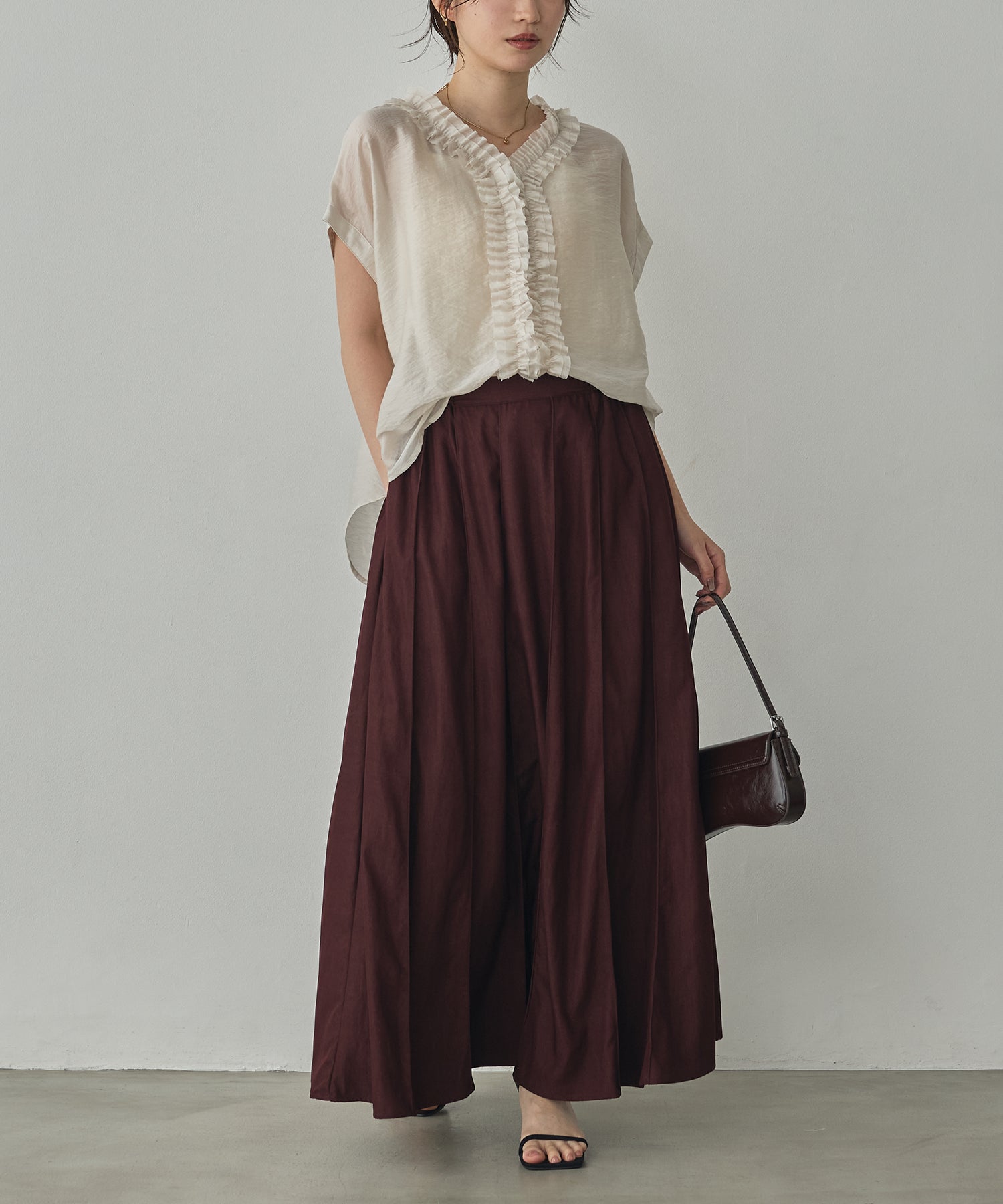 FLOWY PANEL SKIRT