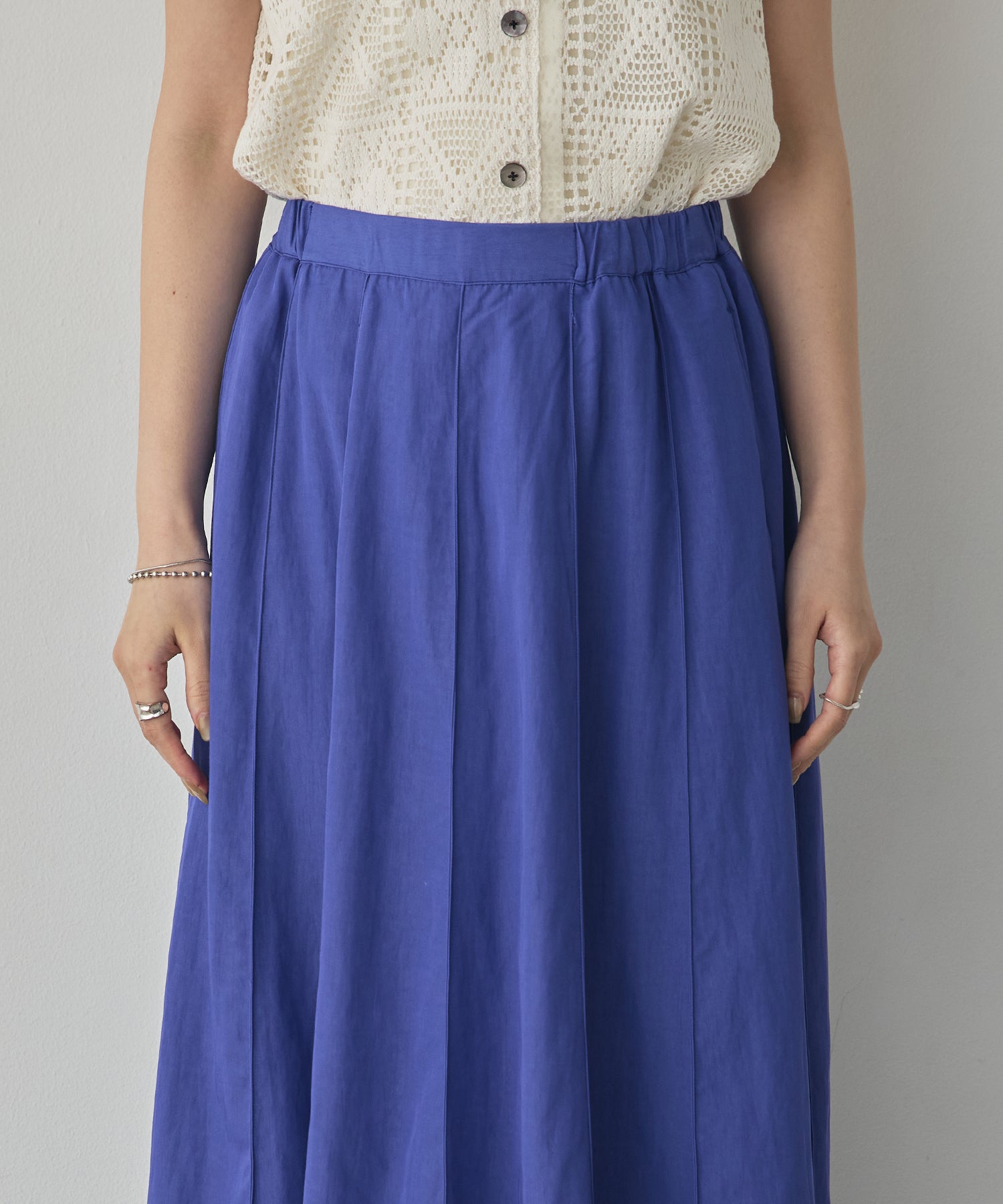 FLOWY PANEL SKIRT