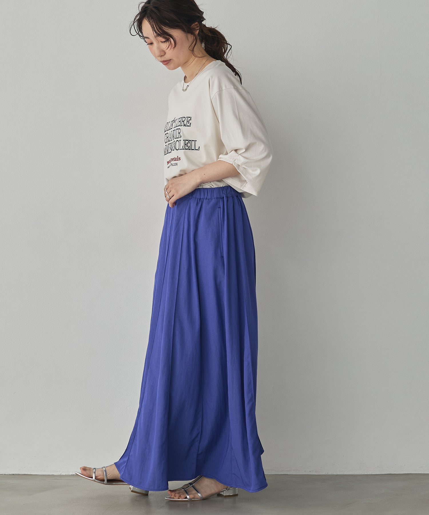 FLOWY PANEL SKIRT