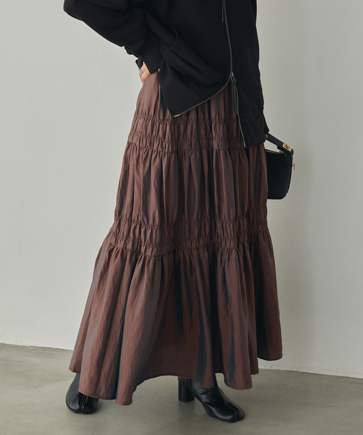 CHAMBRAY GATHERED SKIRT