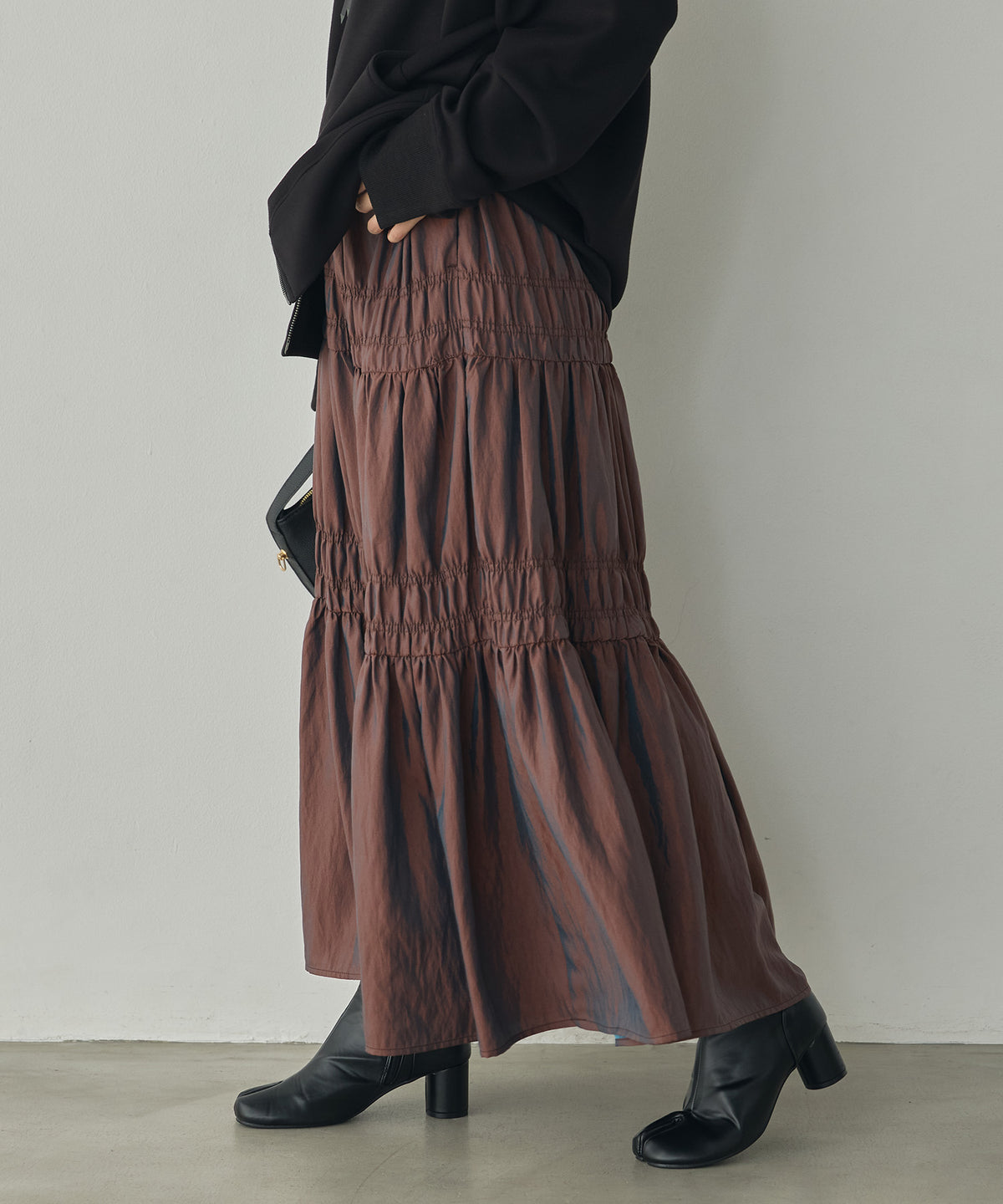 CHAMBRAY GATHERED SKIRT