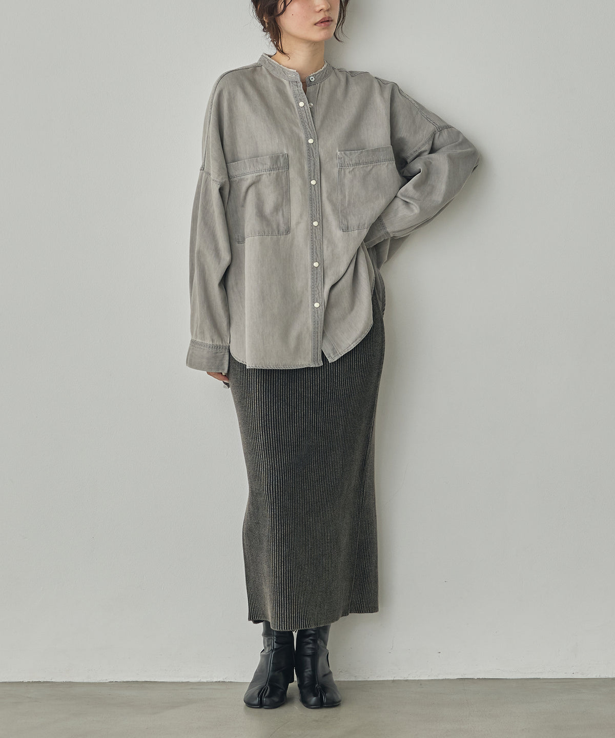 VINTAGE-STYLE FITTED SKIRT