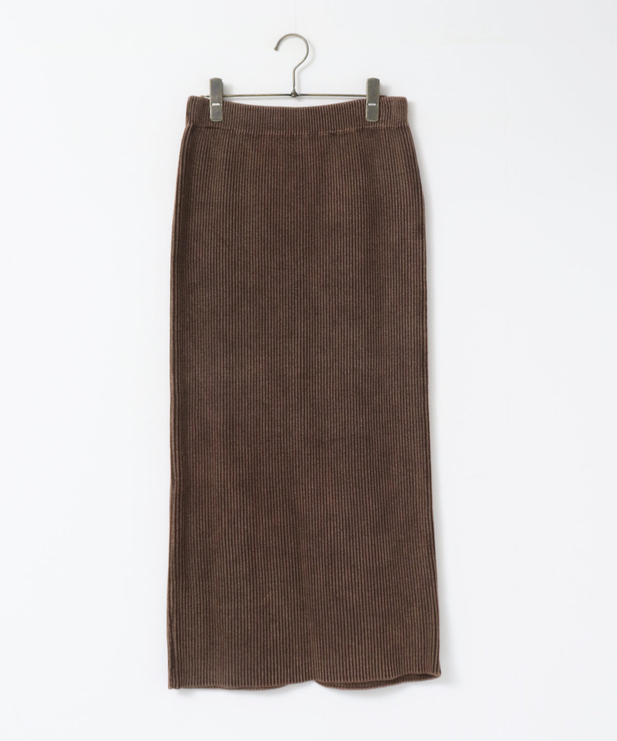 VINTAGE-STYLE FITTED SKIRT