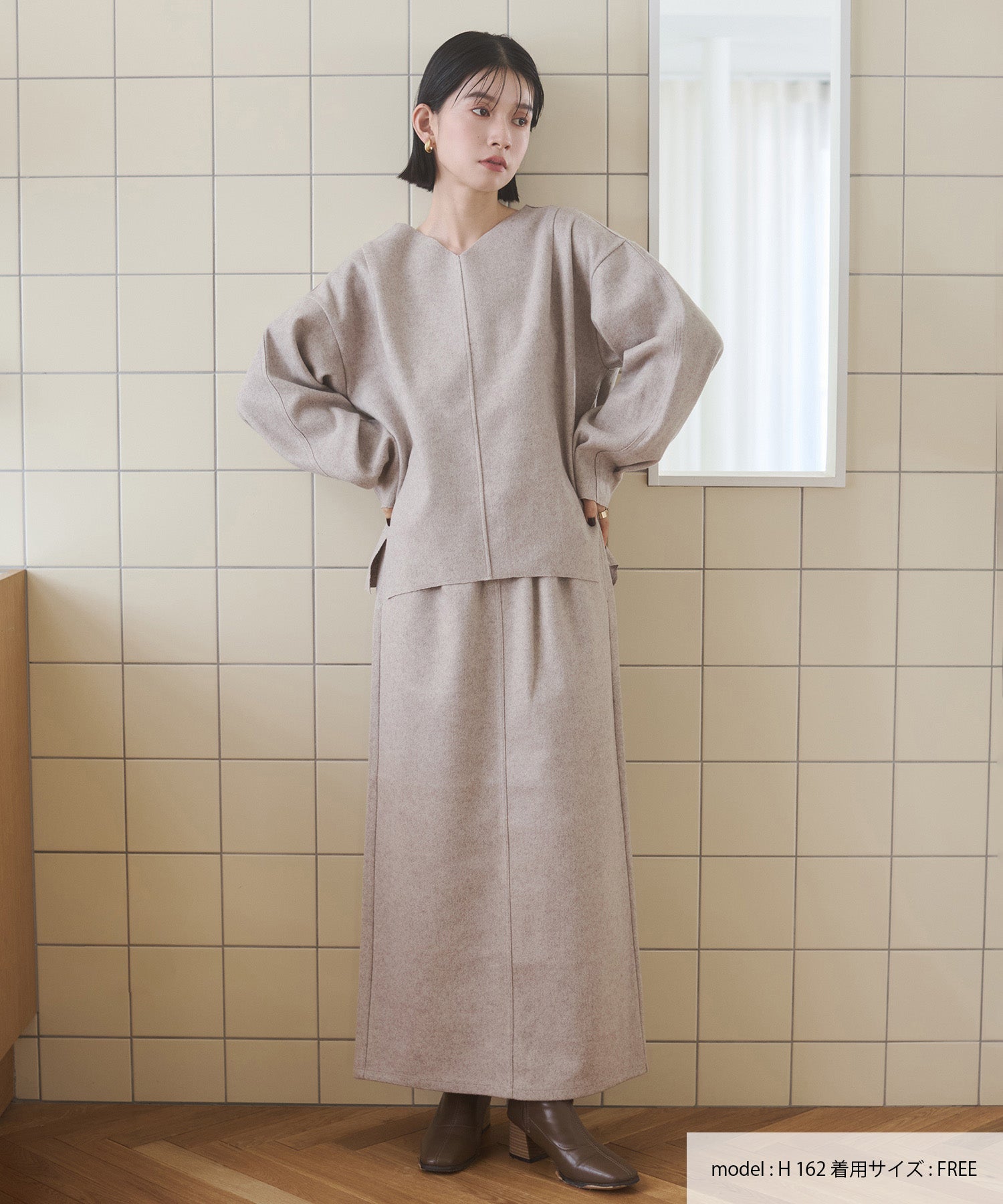 圧縮ニットソー ナロースカート