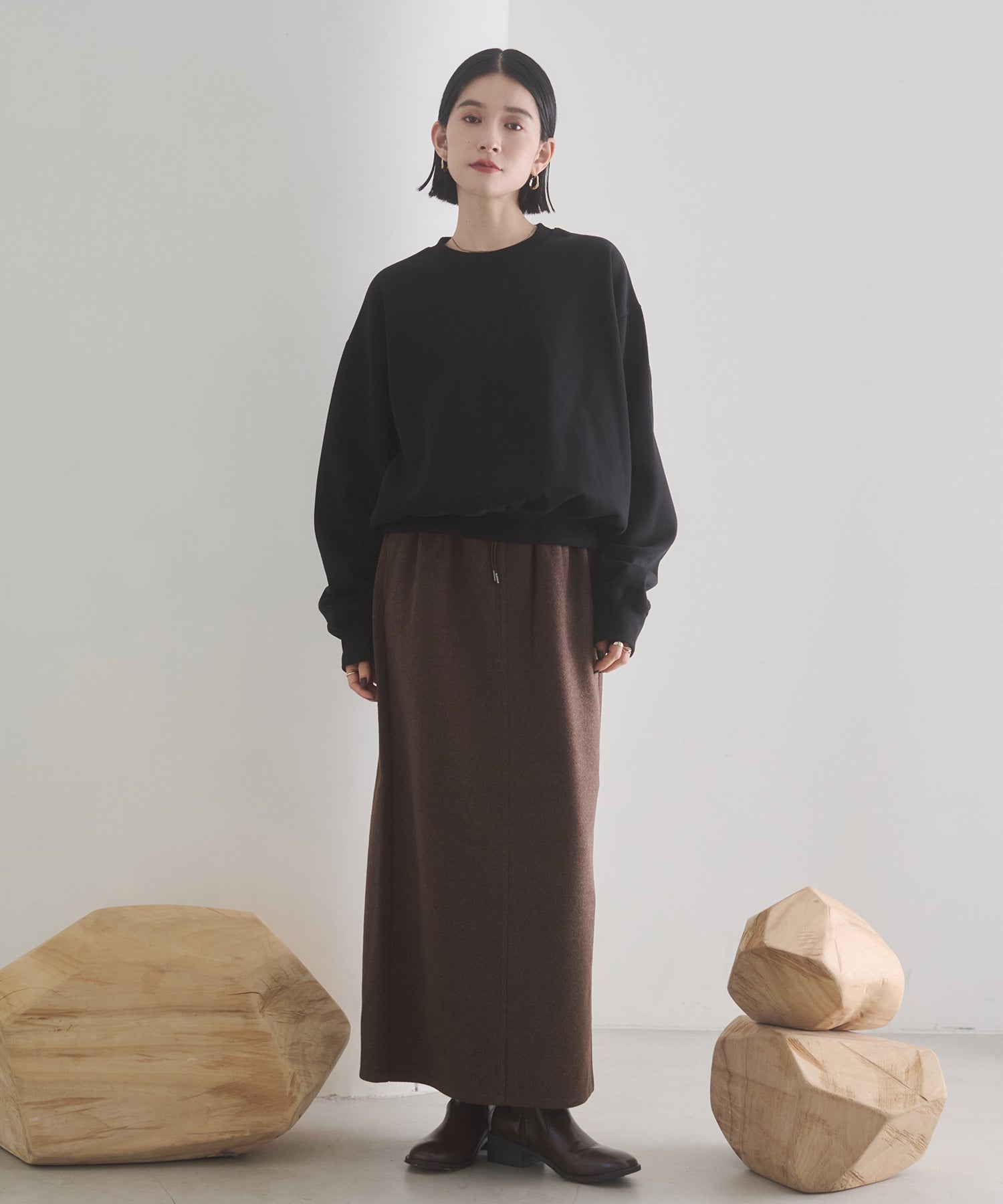 圧縮ニットソー ナロースカート