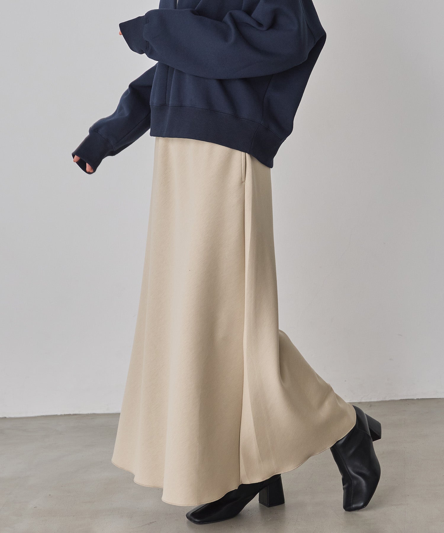 ライトダンボール フレアスカート