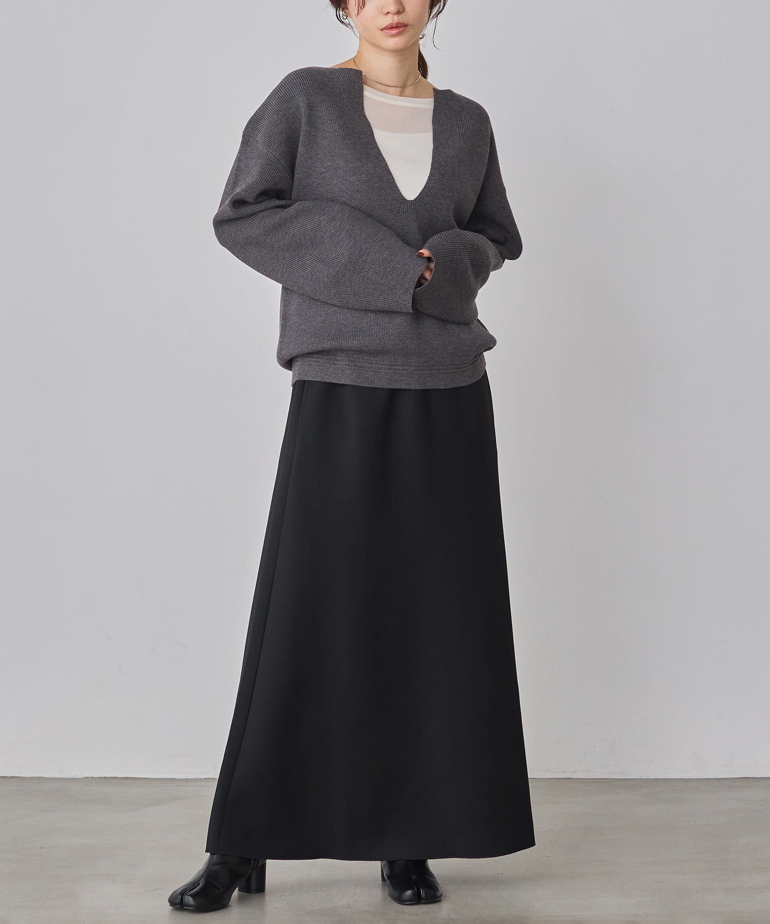 LIGHT CARDBOARD FLARE SKIRT