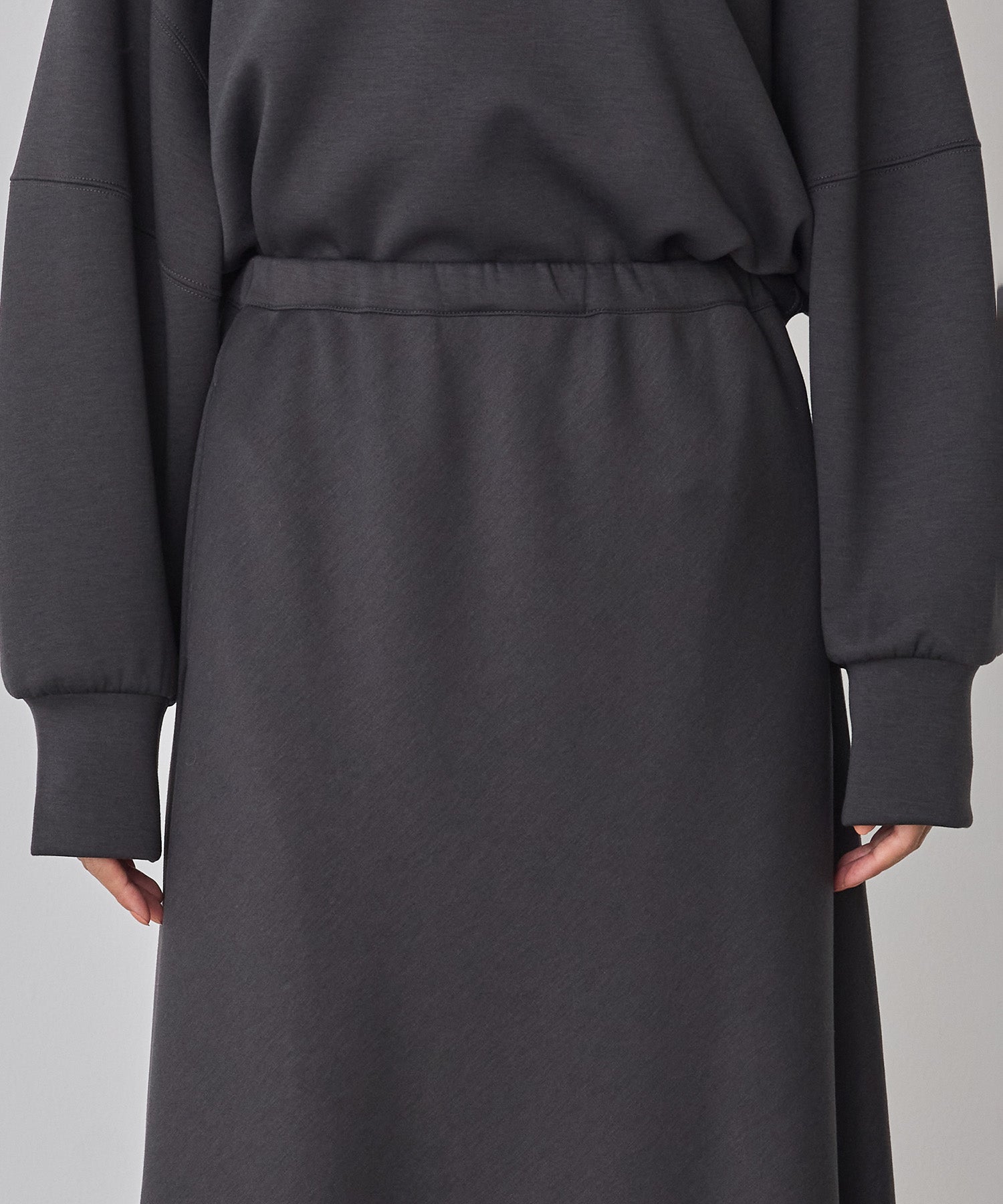 LIGHT CARDBOARD FLARE SKIRT