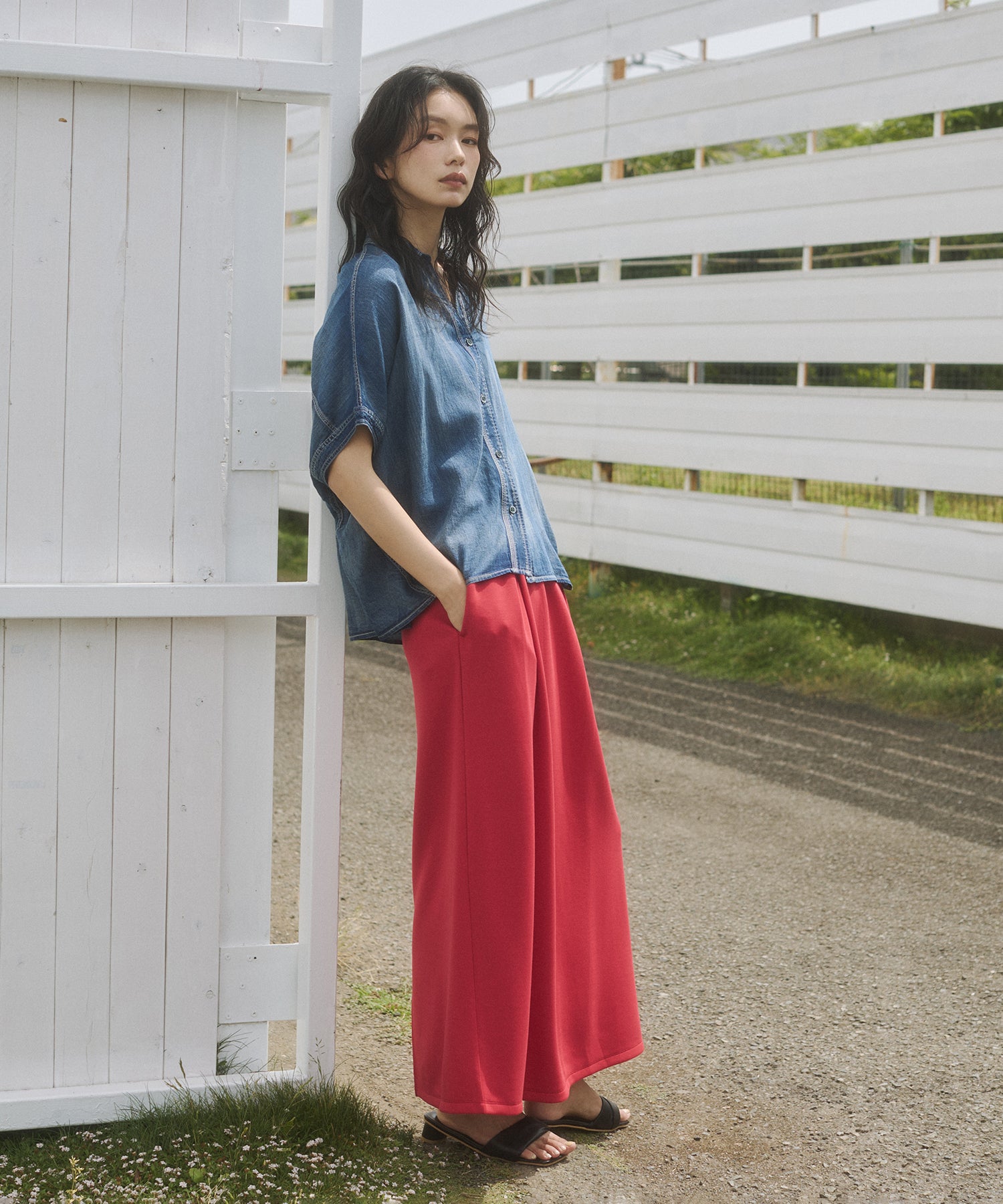SOFT-TEXTURED CARDBOARD LONG SKIRT