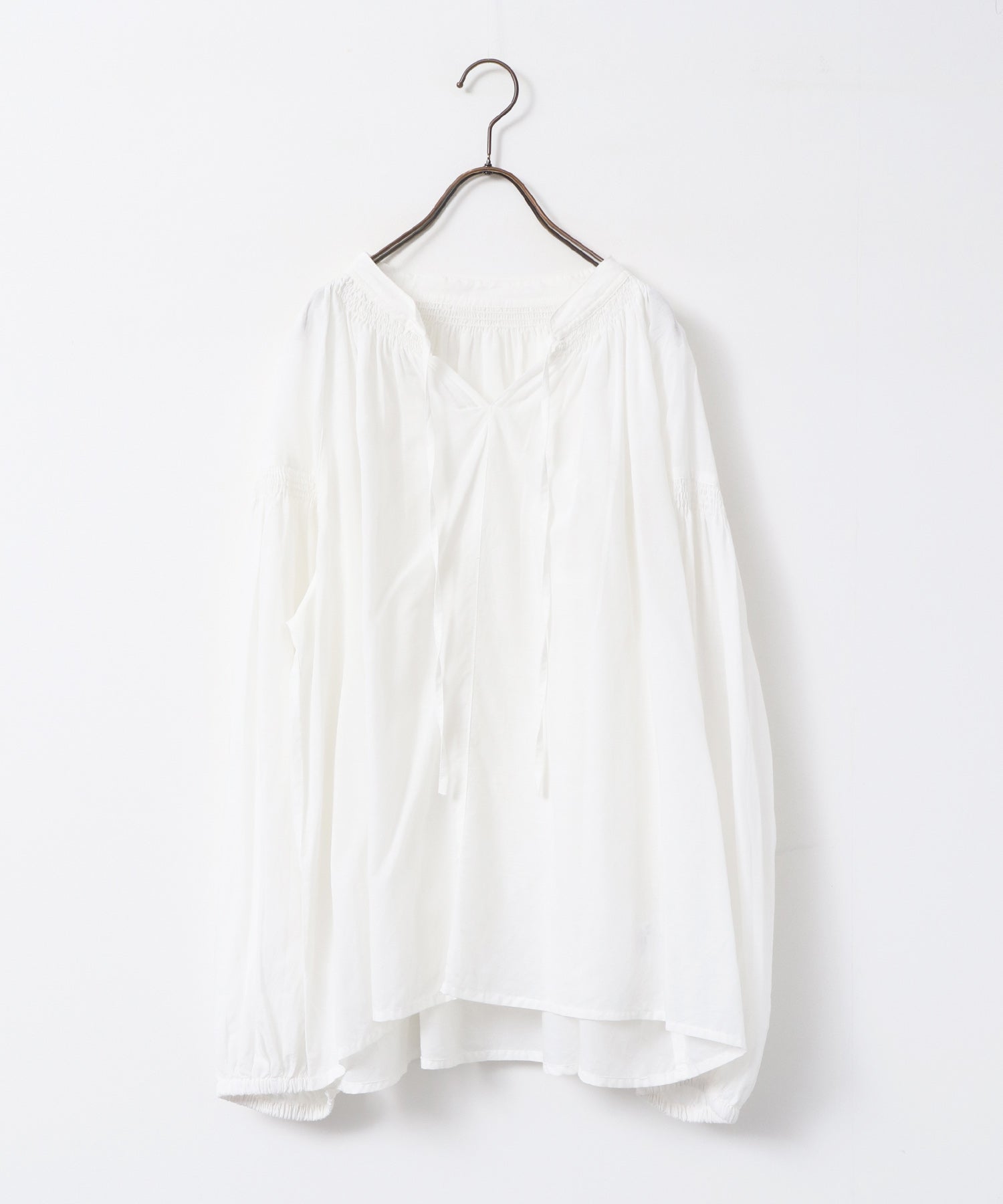 SUSHIBOYL SMOCKED GATHERED BLOUSE