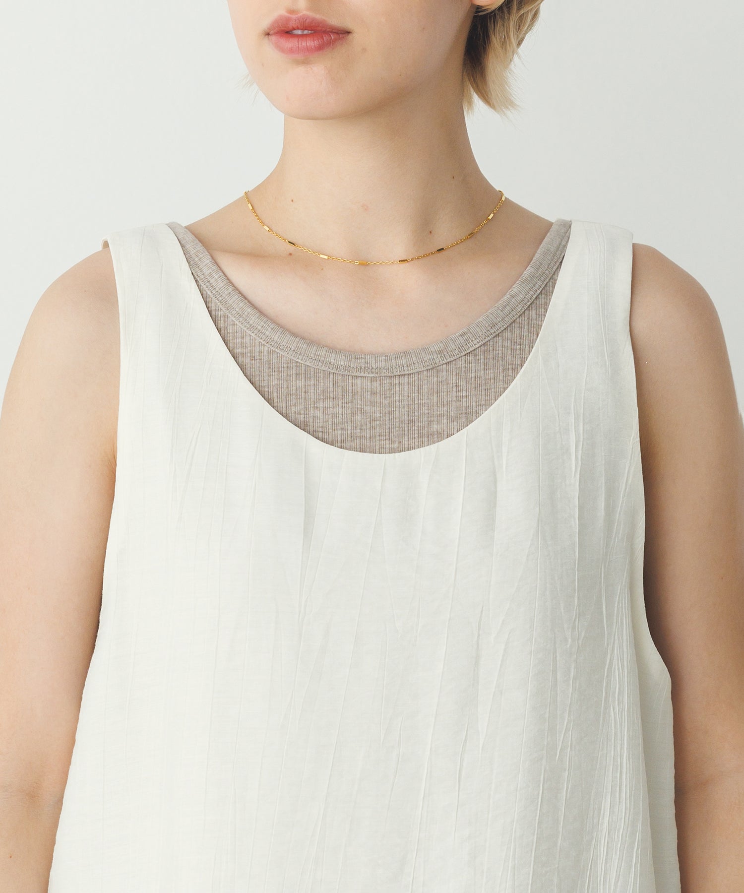 ワッシャーサテン ゆるタンクトップ