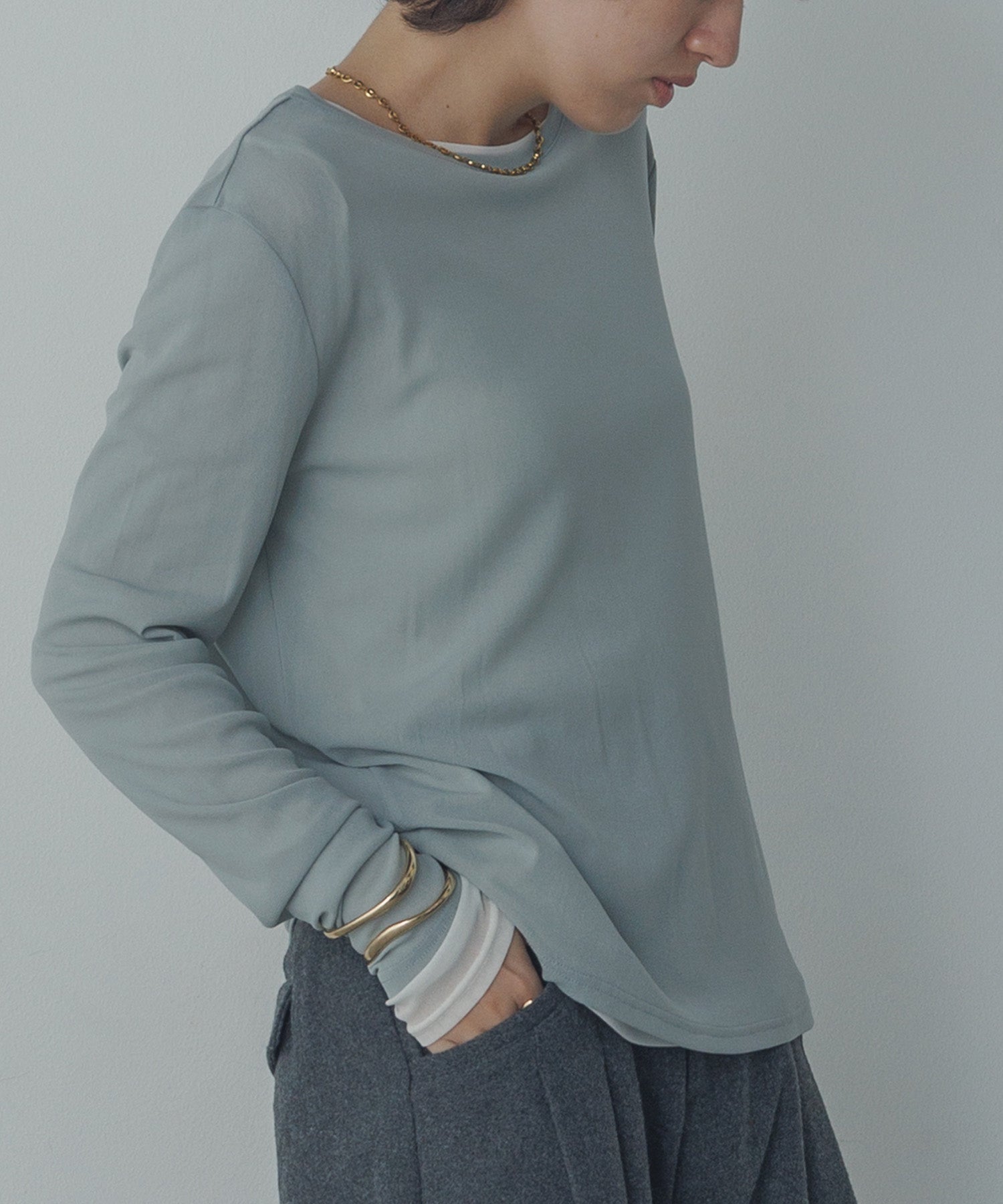 【新色追加】シアークルーネックトップス