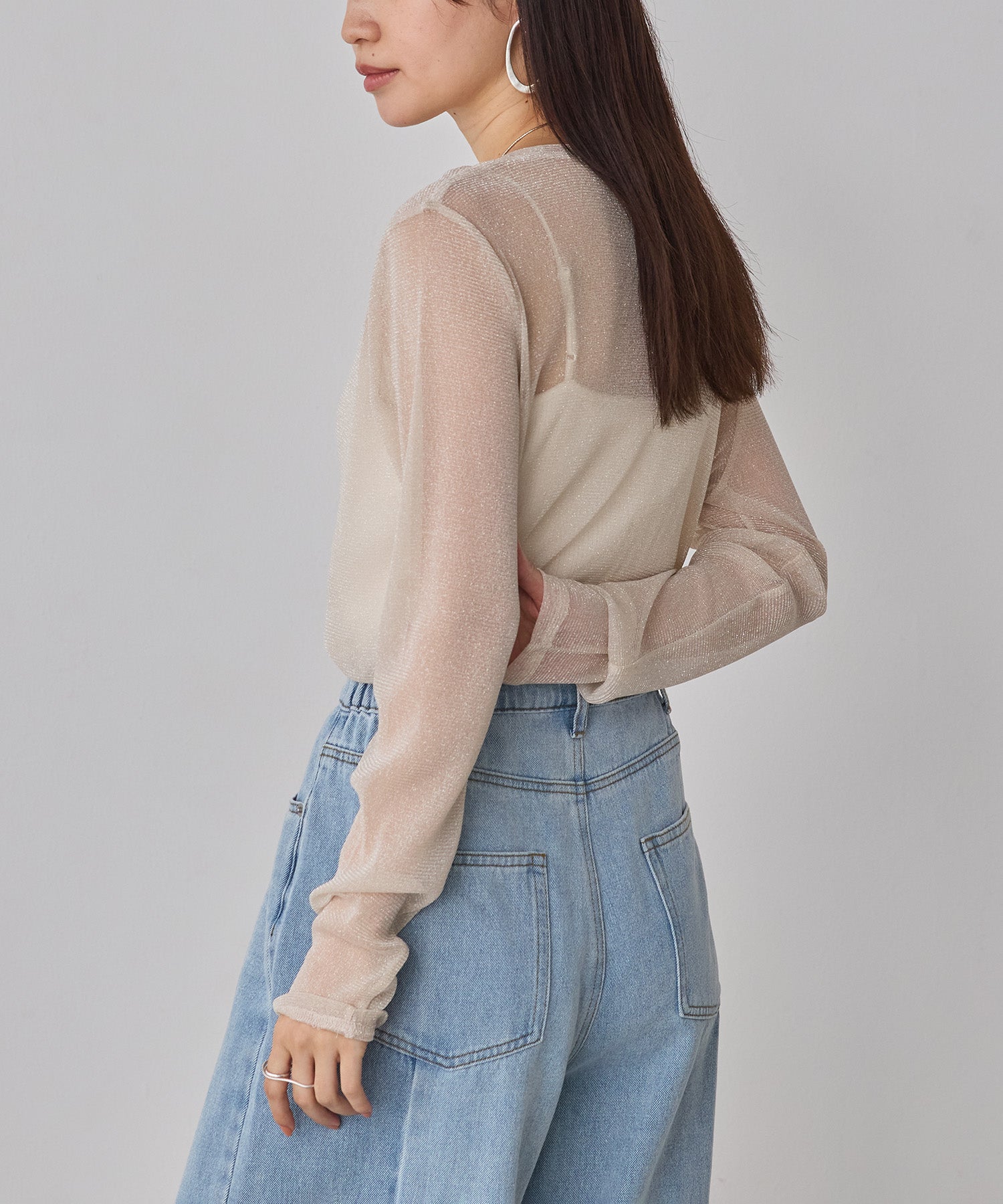 ラメシアークルーネックトップス