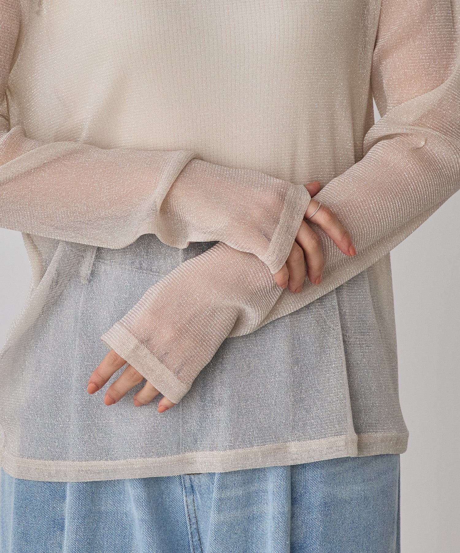 ラメシアークルーネックトップス