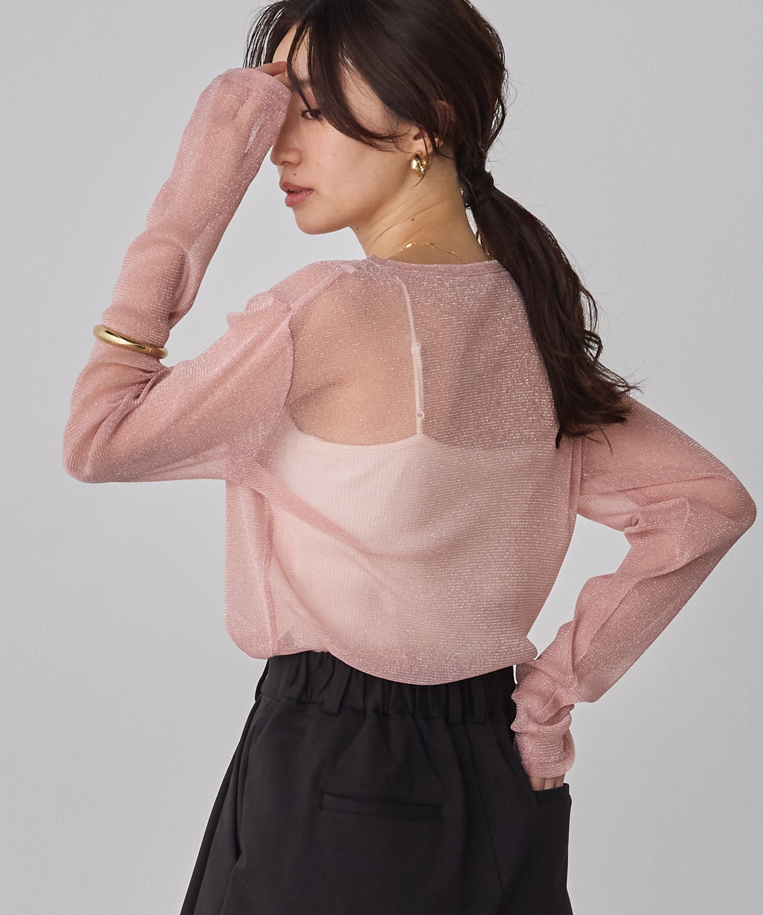 ラメシアークルーネックトップス