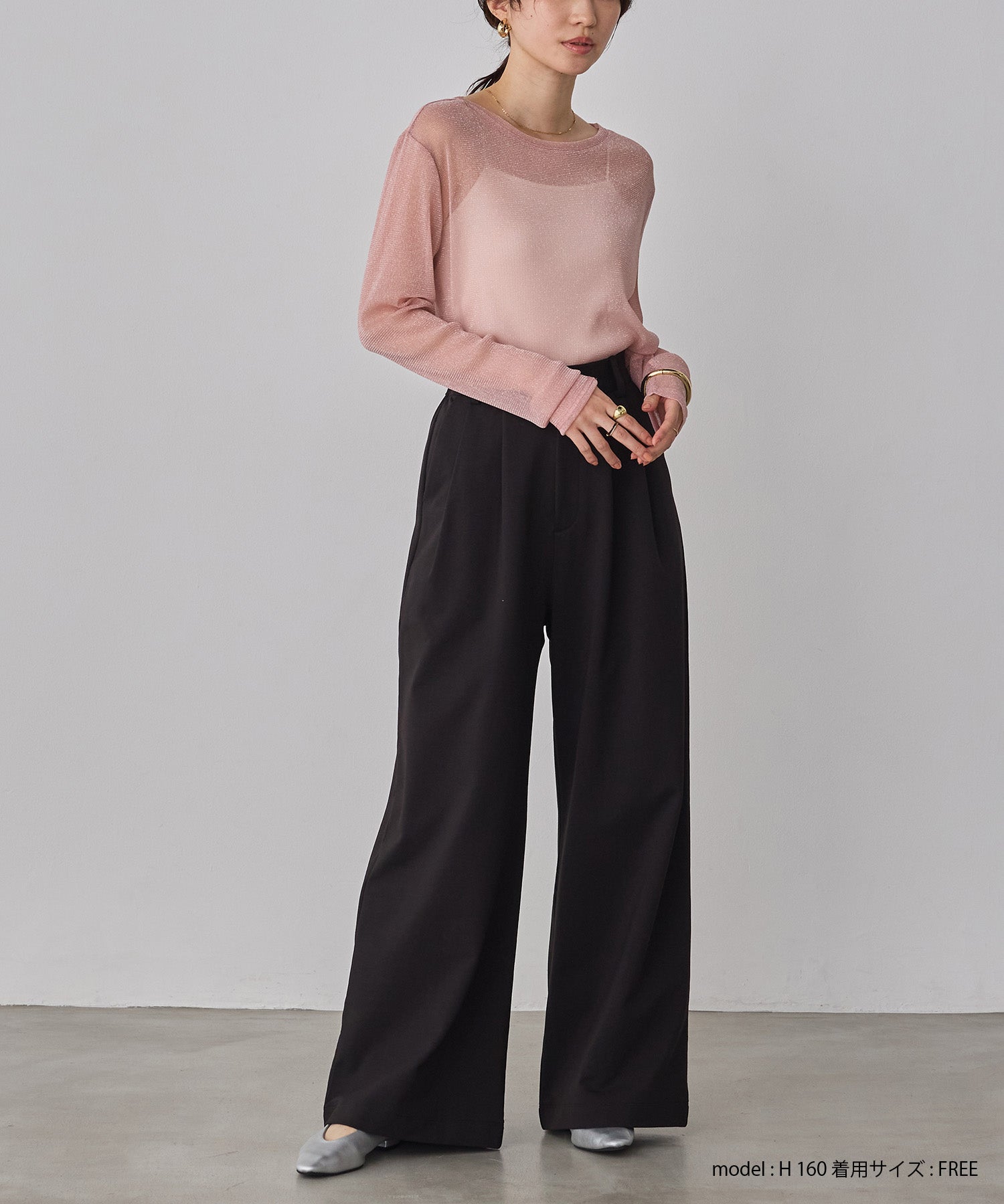 ラメシアークルーネックトップス