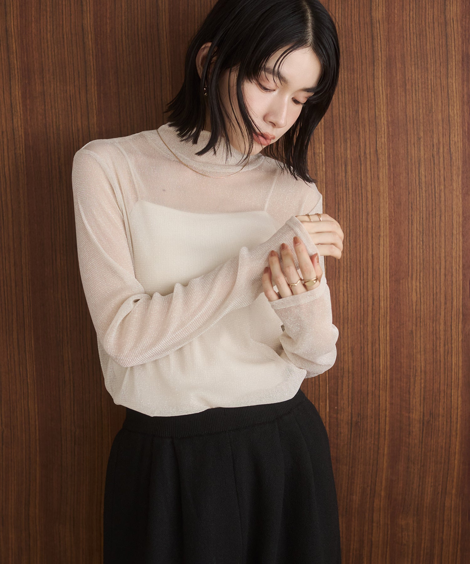 【新色追加】ラメシアー ハイネックトップス