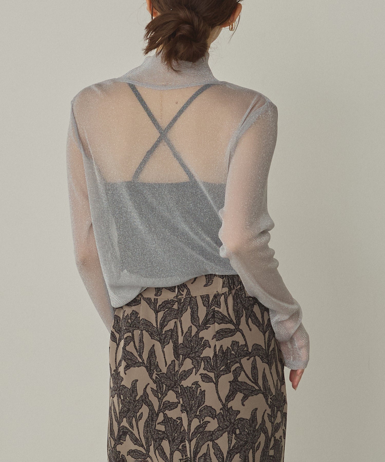 【新色追加】ラメシアー ハイネックトップス