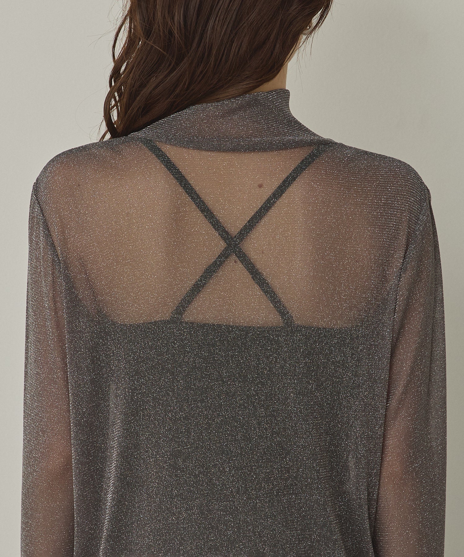 【新色追加】ラメシアー ハイネックトップス