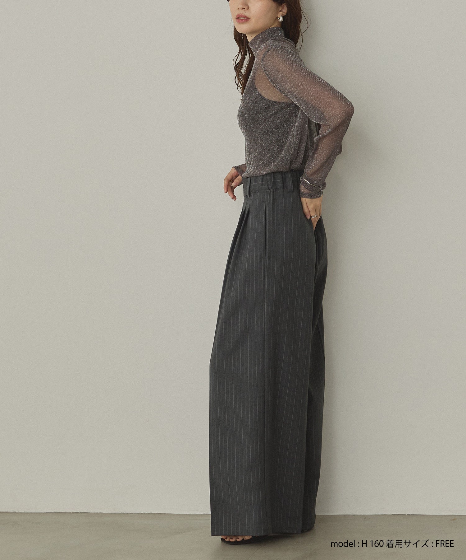 【新色追加】ラメシアー ハイネックトップス