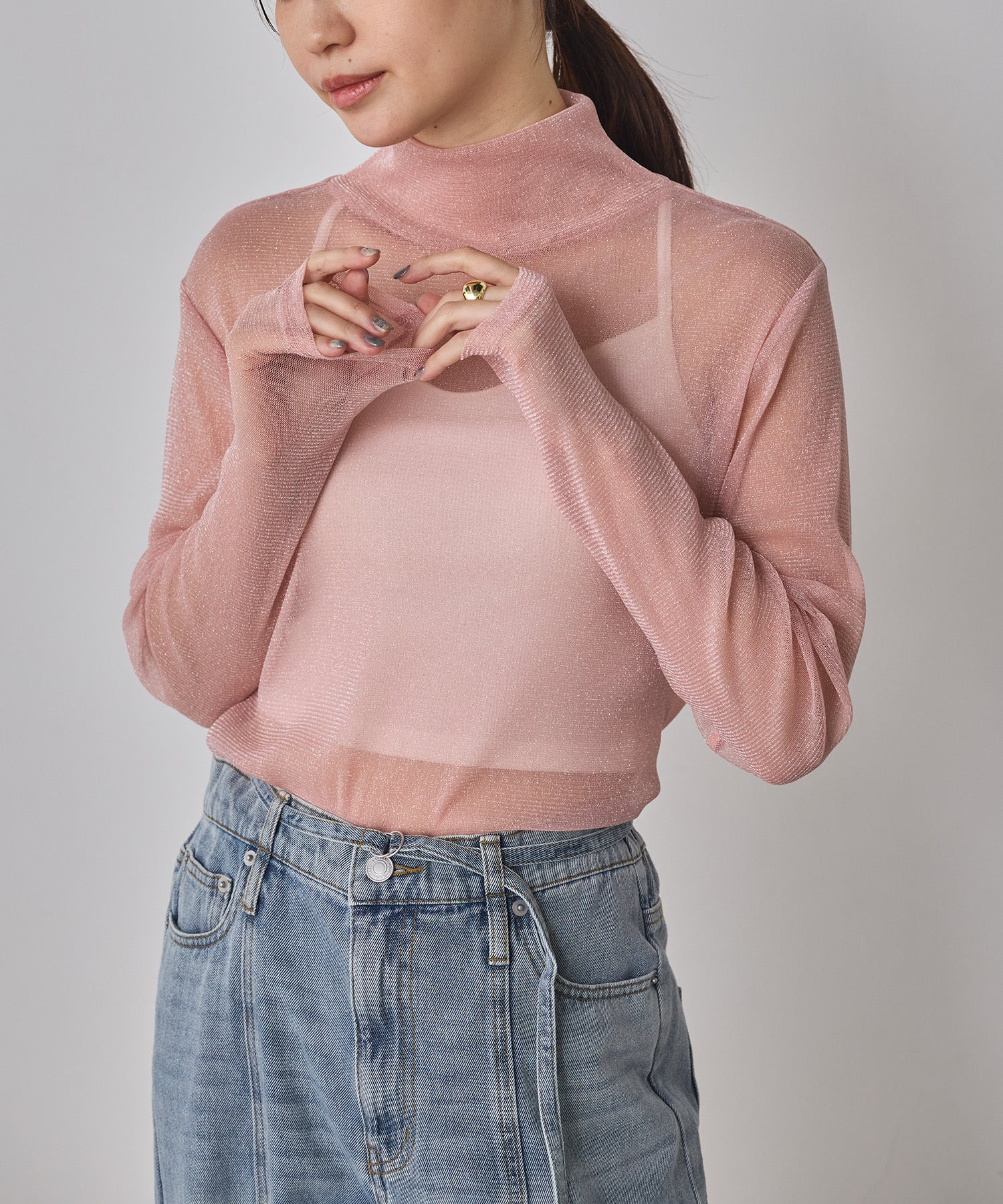 【新色追加】ラメシアー ハイネックトップス