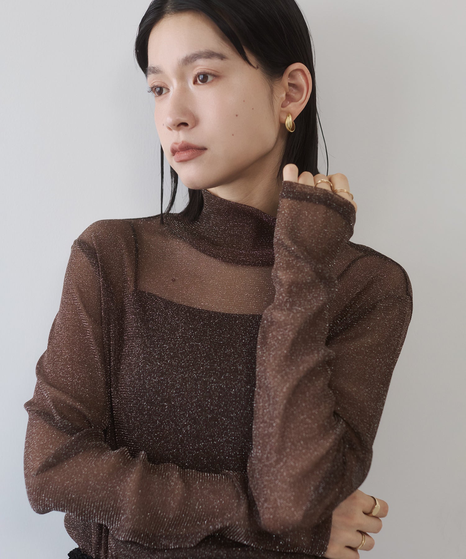 【新色追加】ラメシアー ハイネックトップス