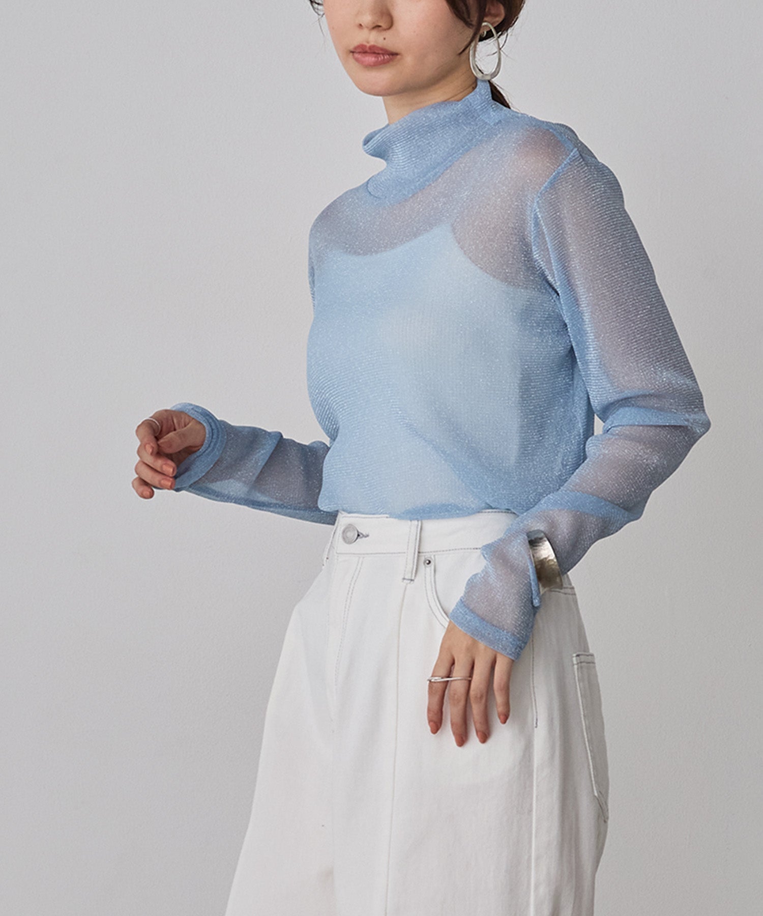 【新色追加】ラメシアー ハイネックトップス