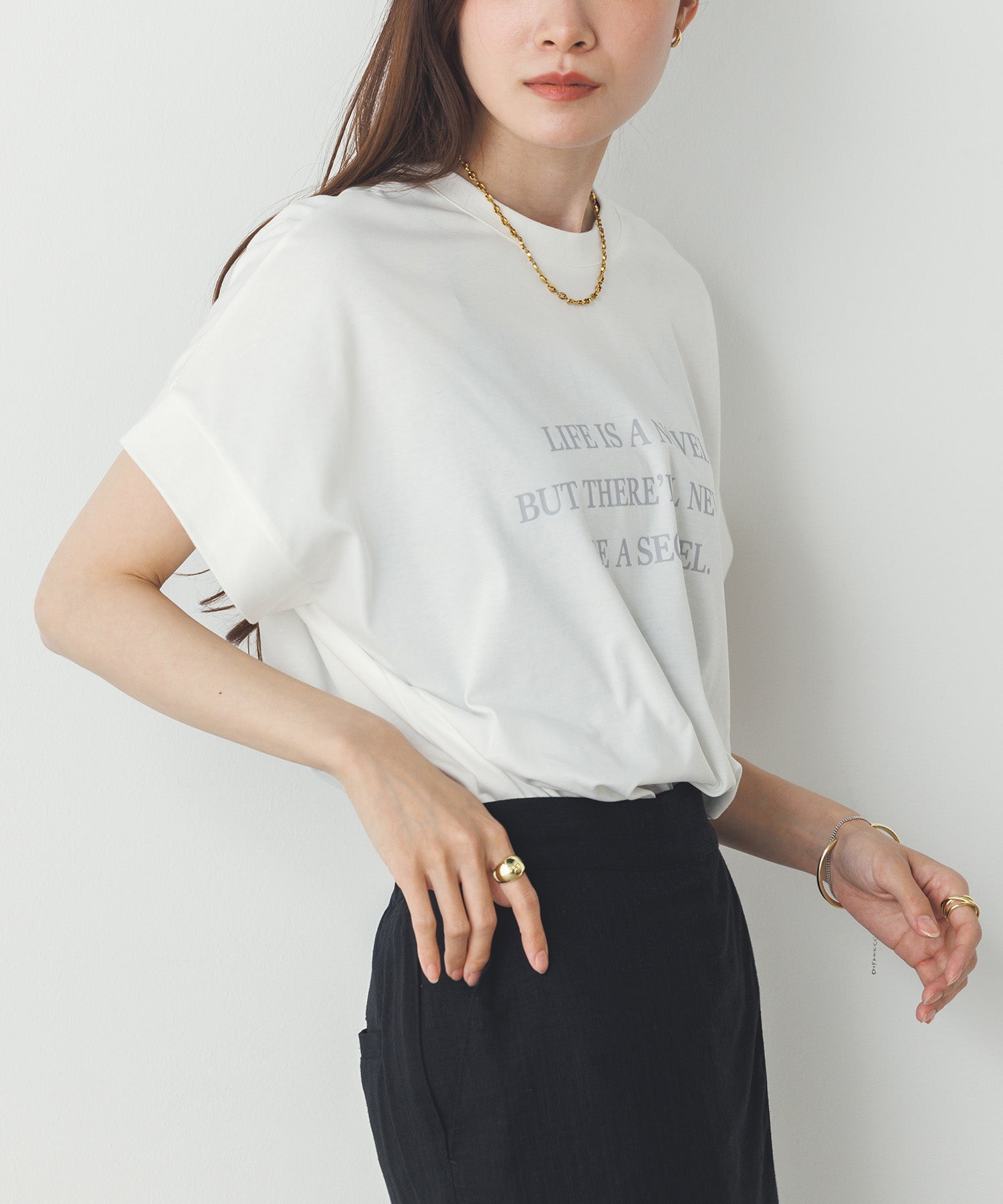 紫外線変化 ロゴTシャツ