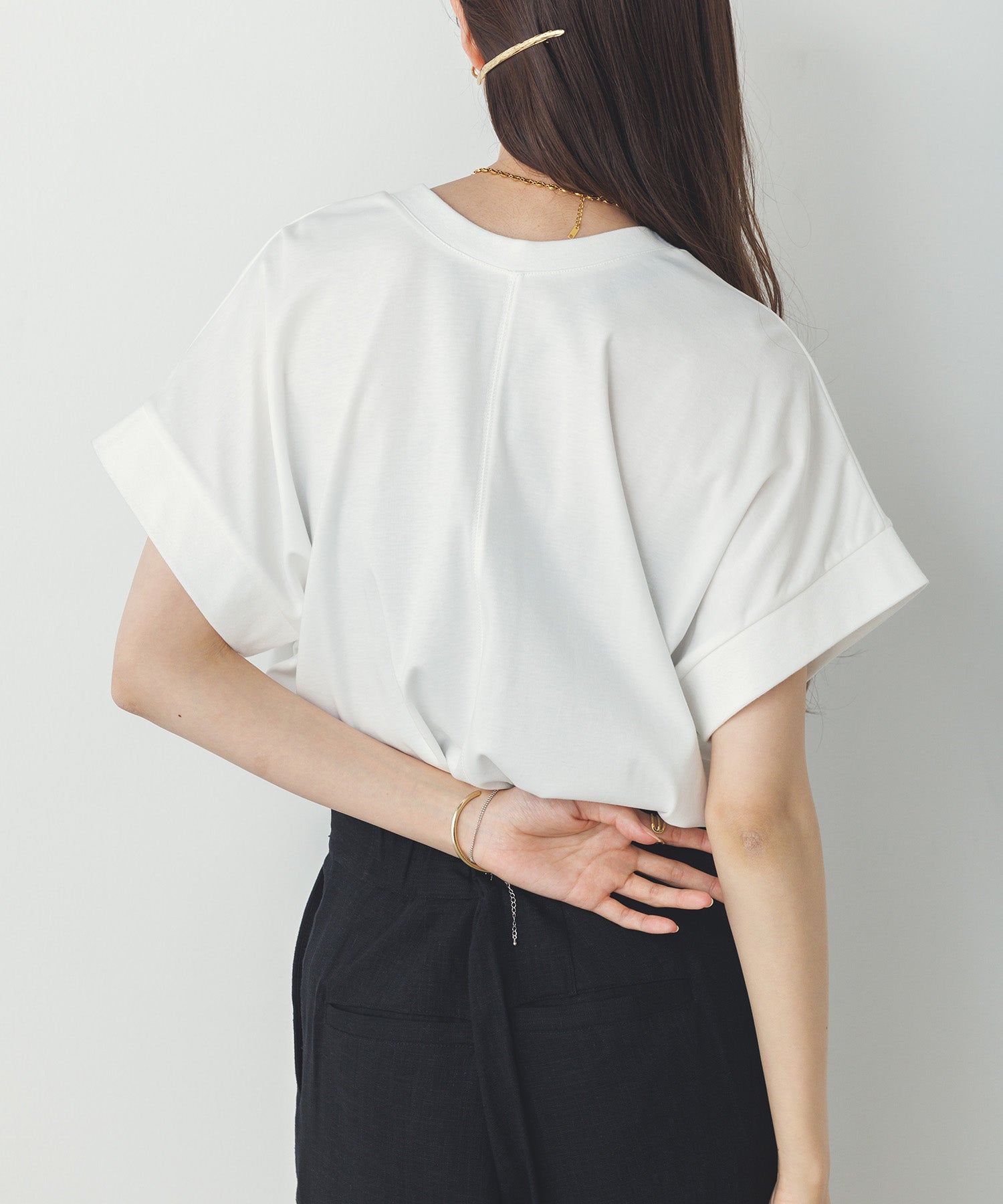 紫外線変化 ロゴTシャツ