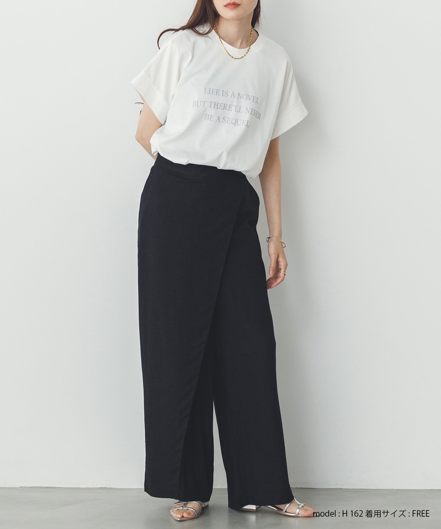 紫外線変化 ロゴTシャツ