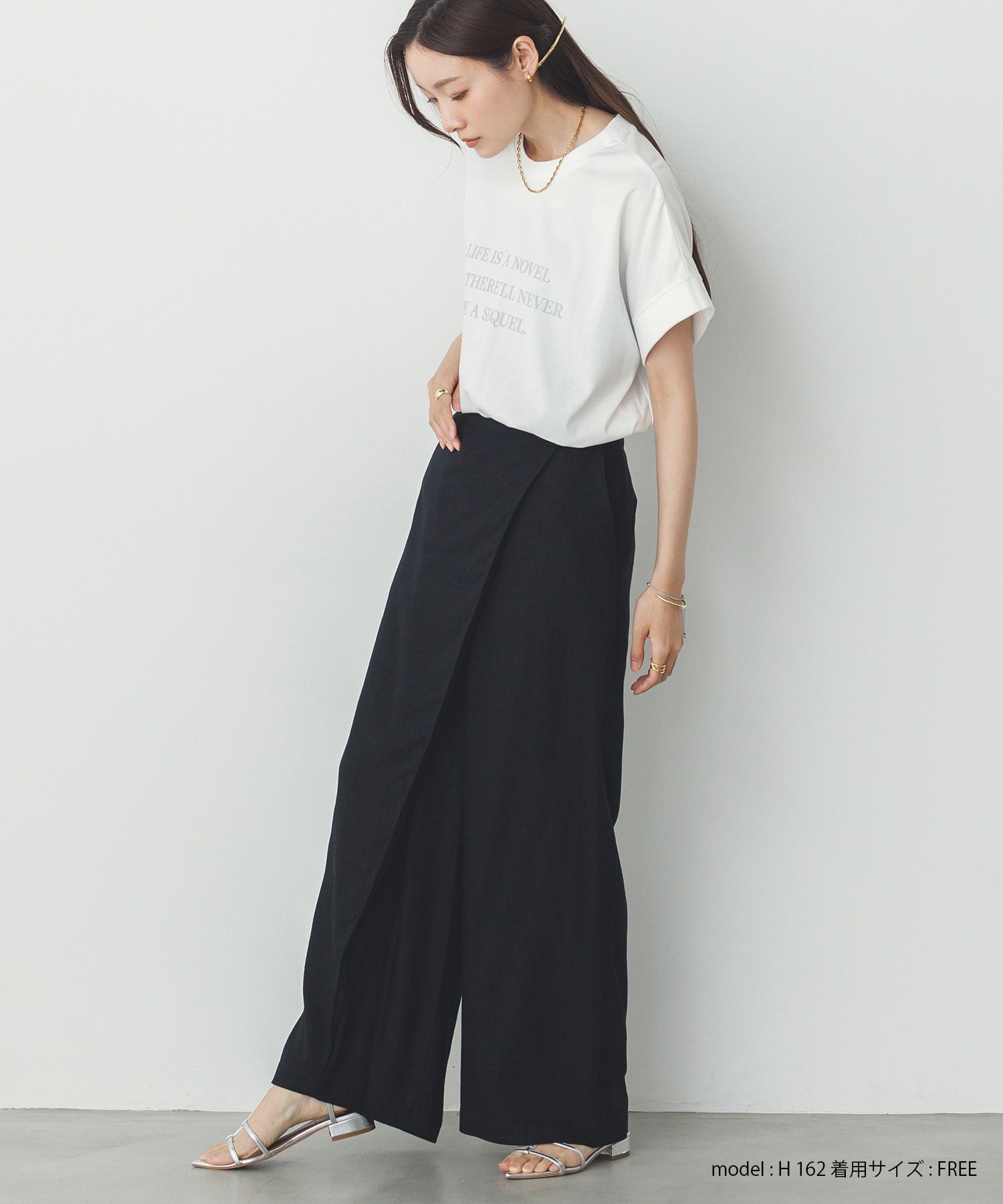 紫外線変化 ロゴTシャツ