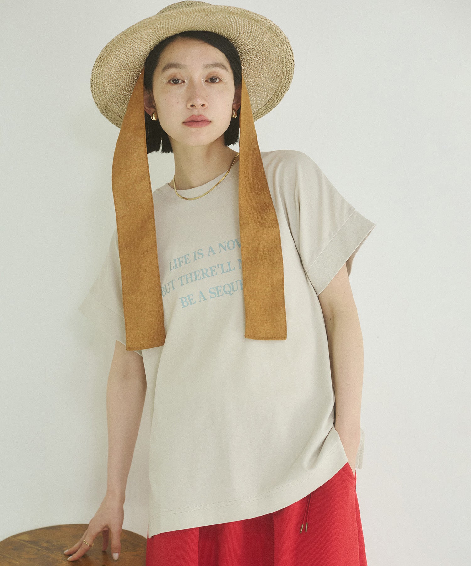 紫外線変化 ロゴTシャツ