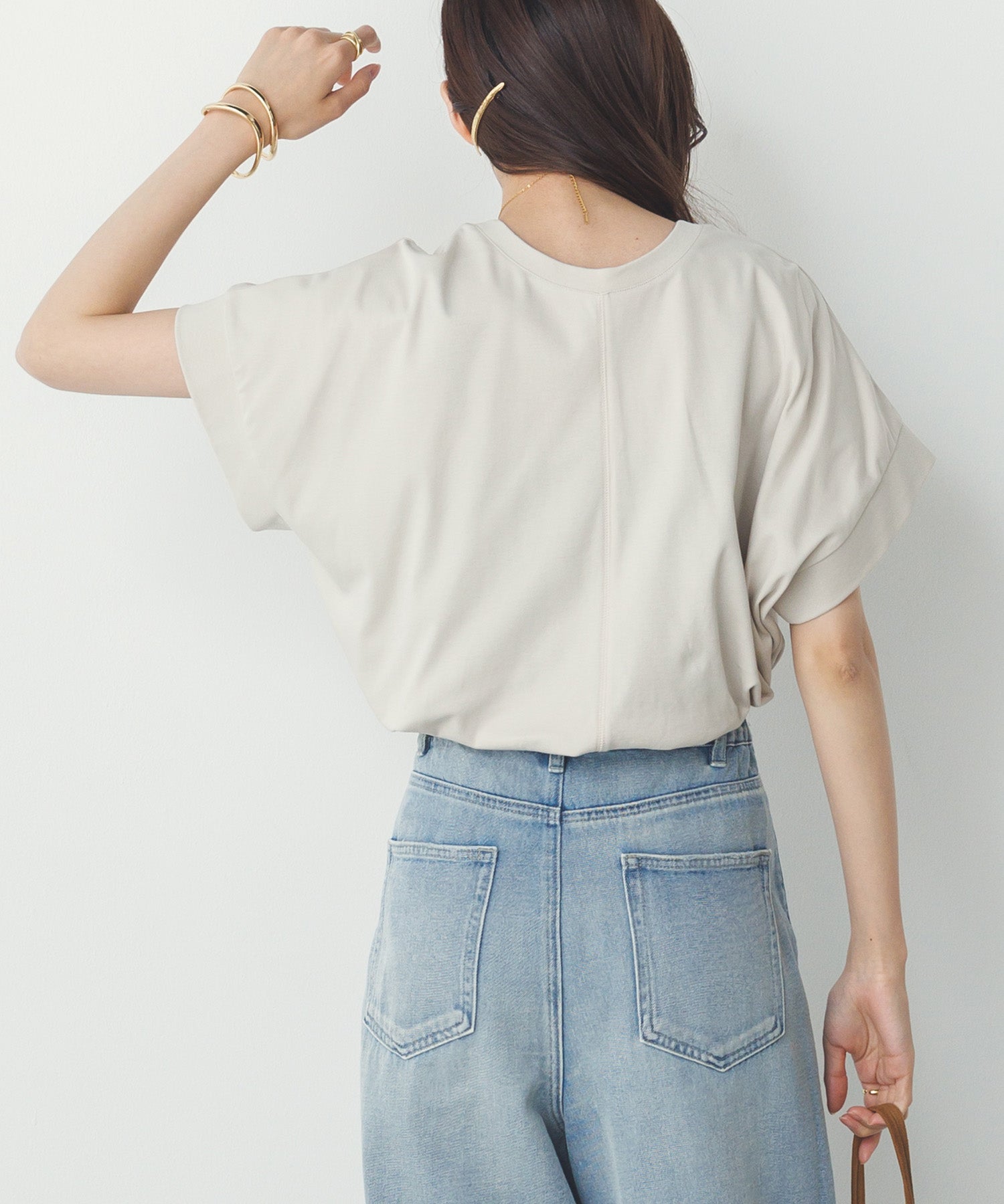 紫外線変化 ロゴTシャツ