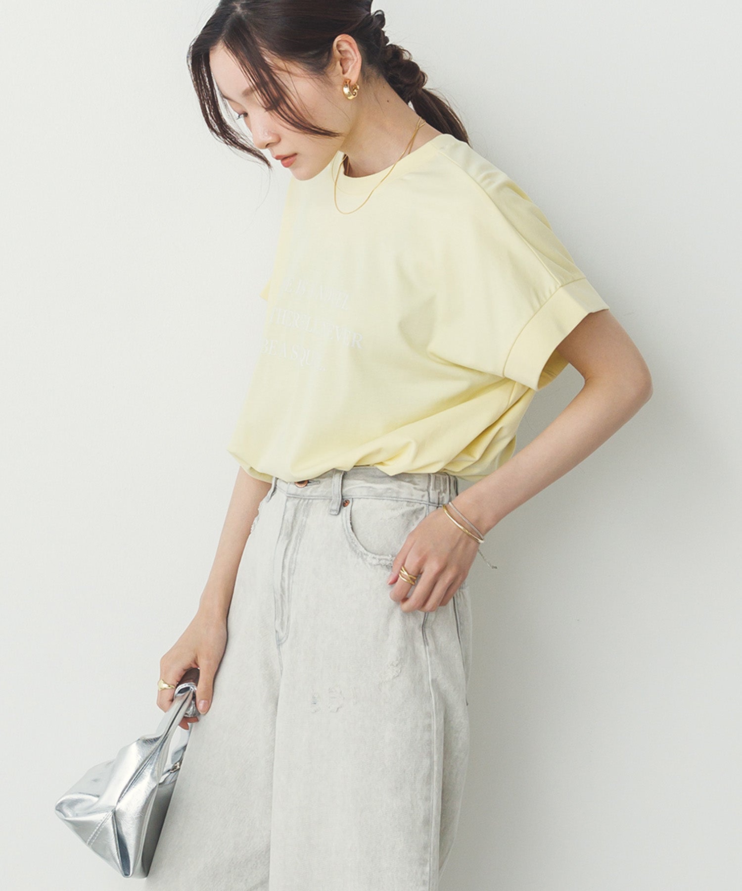 紫外線変化 ロゴTシャツ