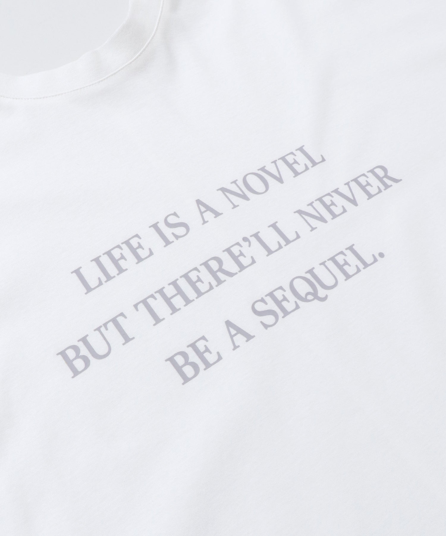 紫外線変化 ロゴTシャツ