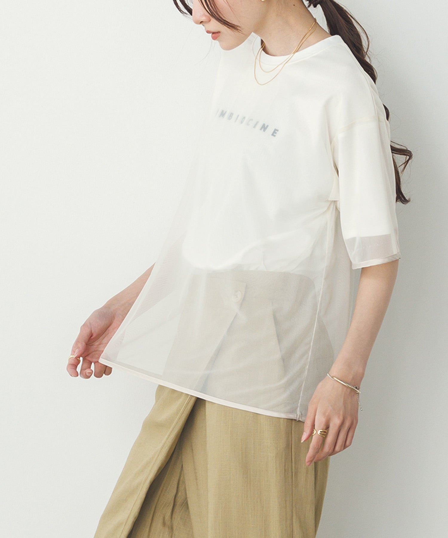 チュールレイヤード ロゴTシャツ