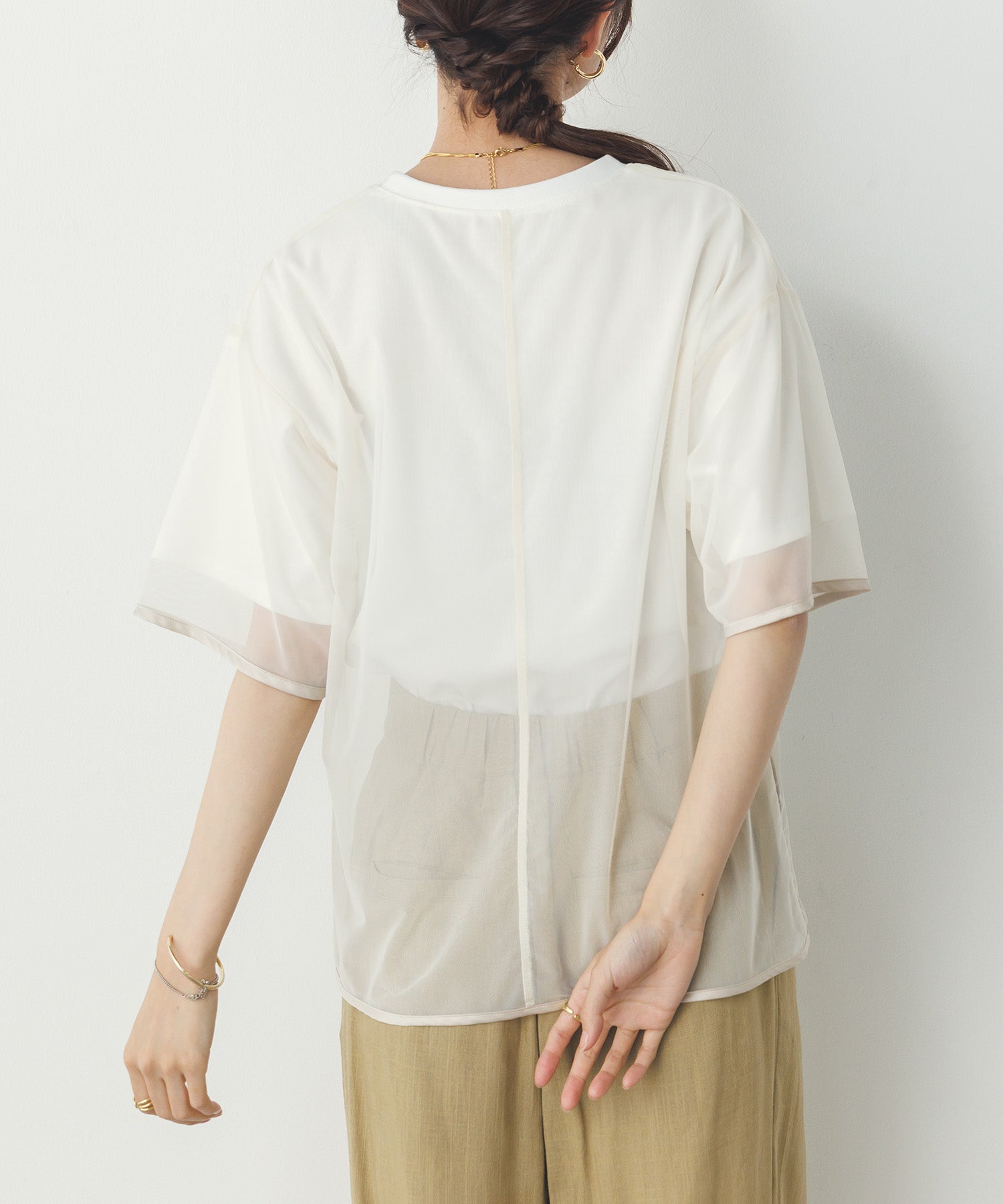 チュールレイヤード ロゴTシャツ