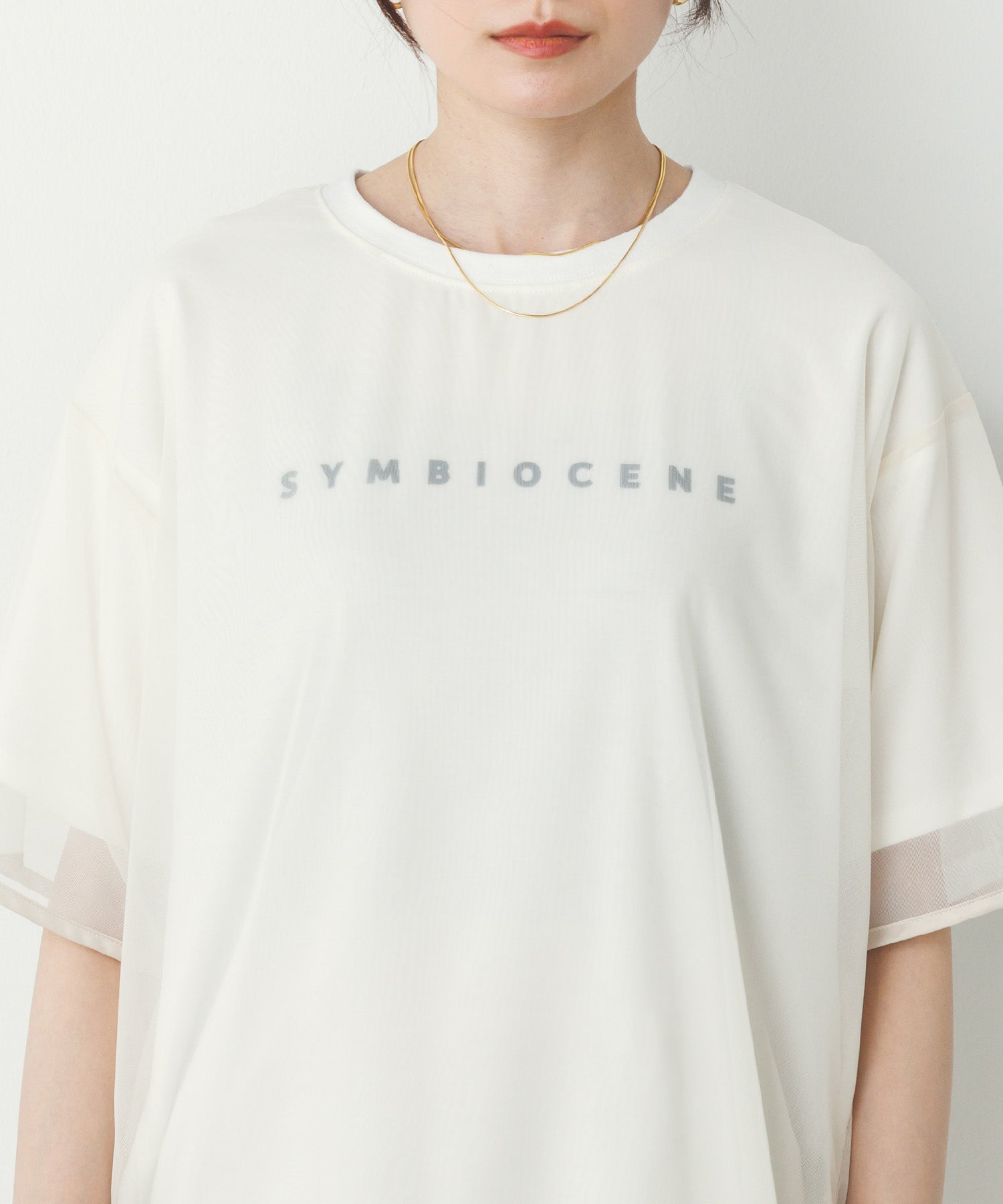 チュールレイヤード ロゴTシャツ