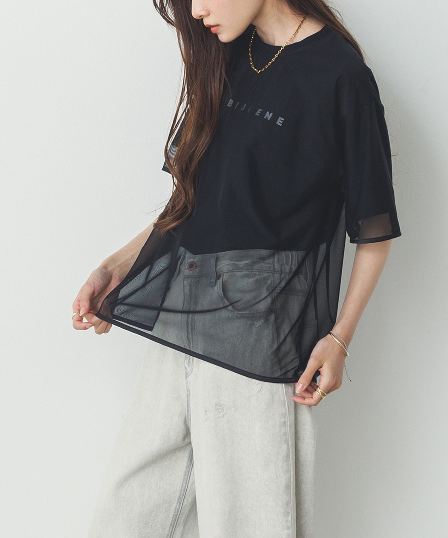 チュールレイヤード ロゴTシャツ