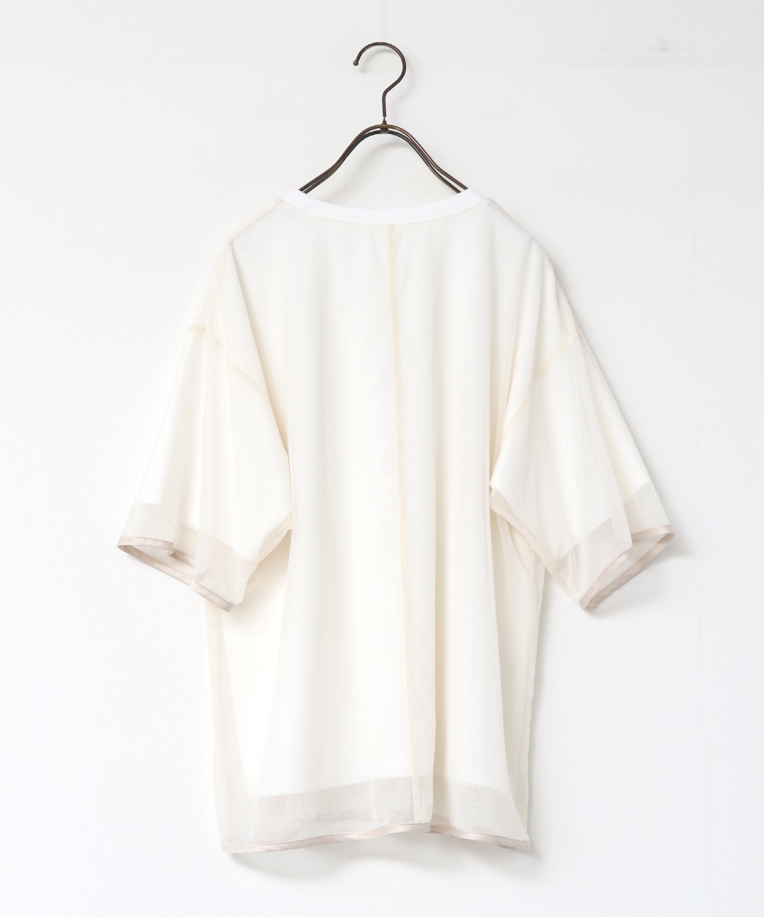 チュールレイヤード ロゴTシャツ